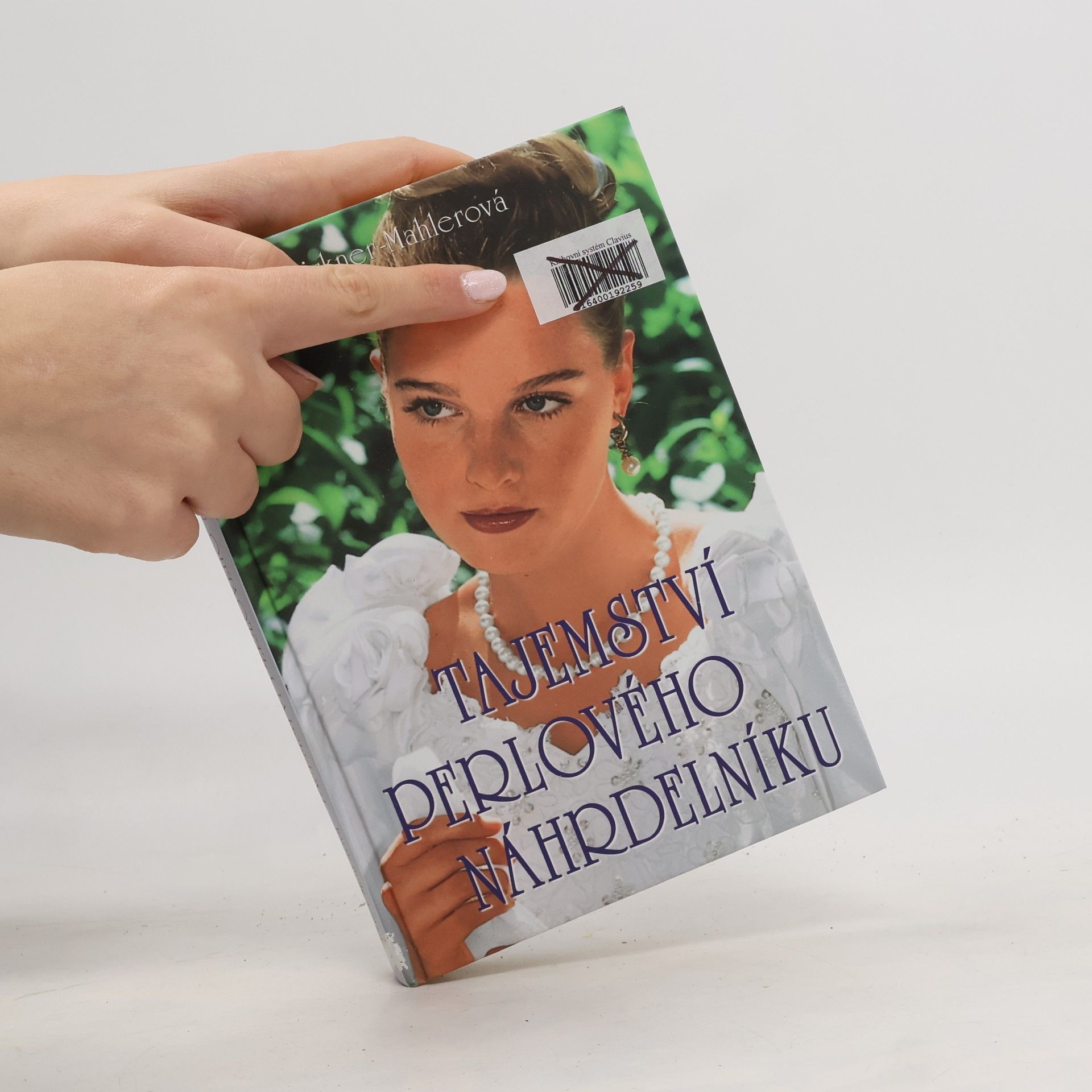 Friede Birkner Tajemství perlového náhrdelníku