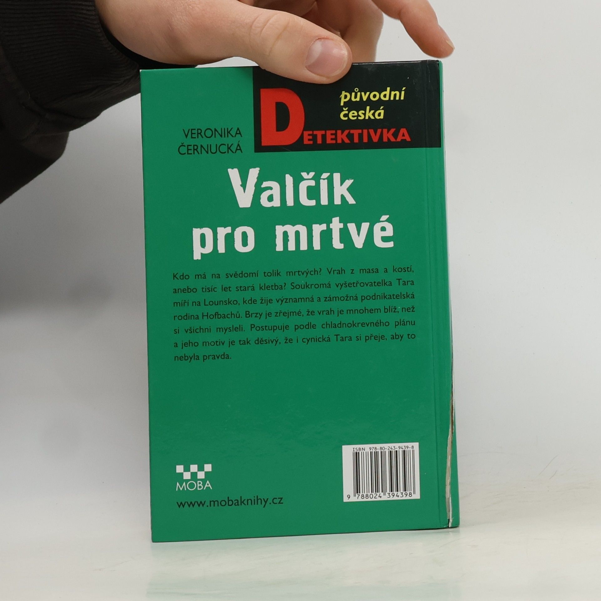 Veronika Černucká Valčík pro mrtvé