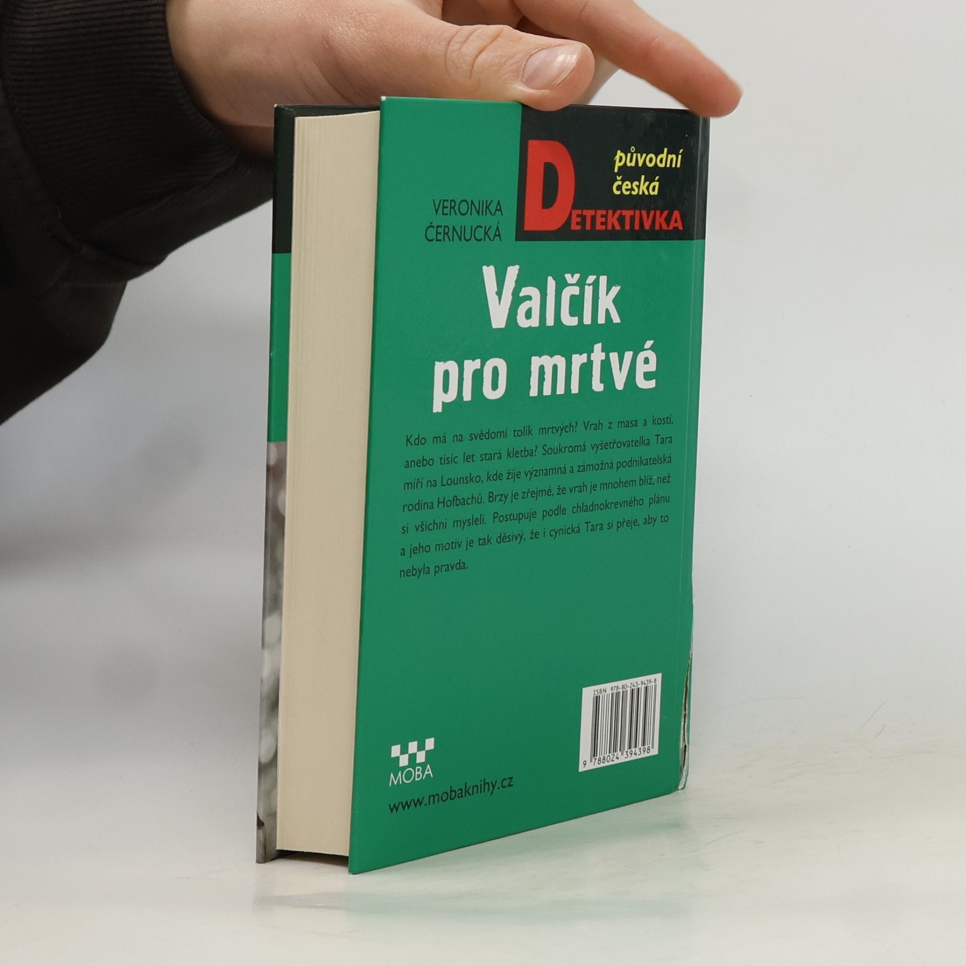 Veronika Černucká Valčík pro mrtvé