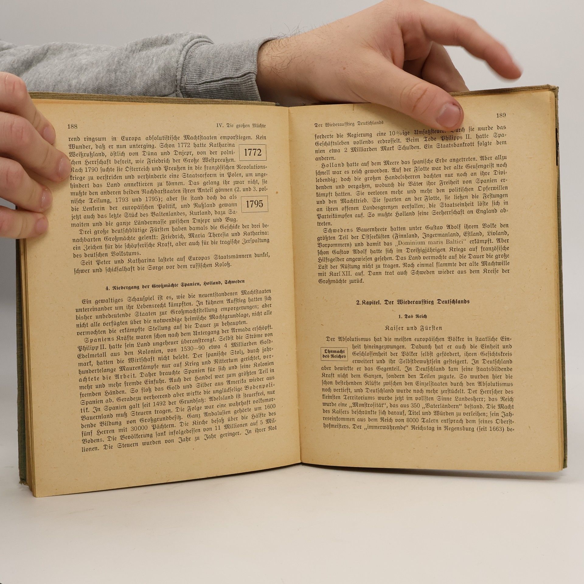 B. Kumsteller Geschichtsbuch für die deutsche Jugend. Klasse 7