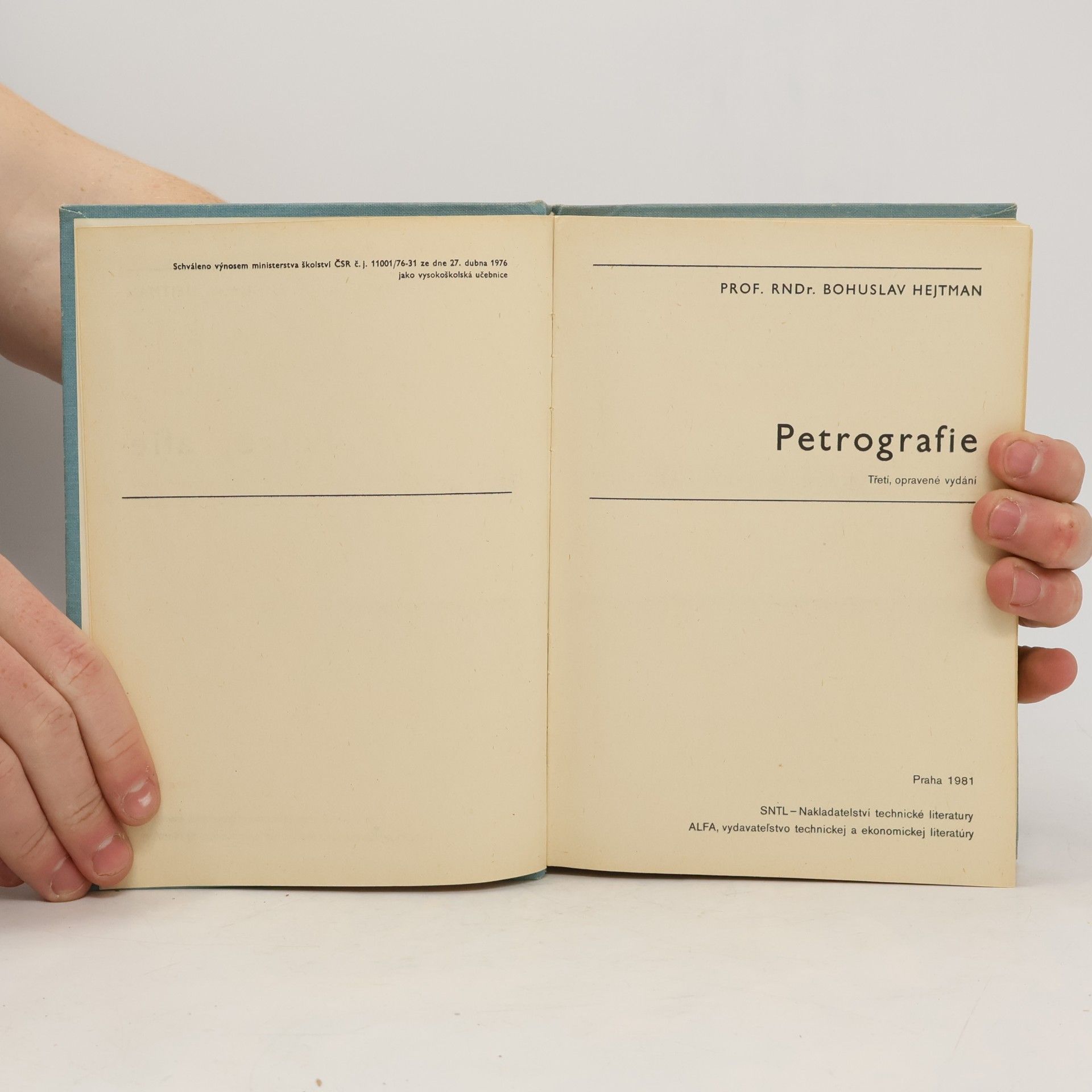 Bohuslav Hejtman Petrografie