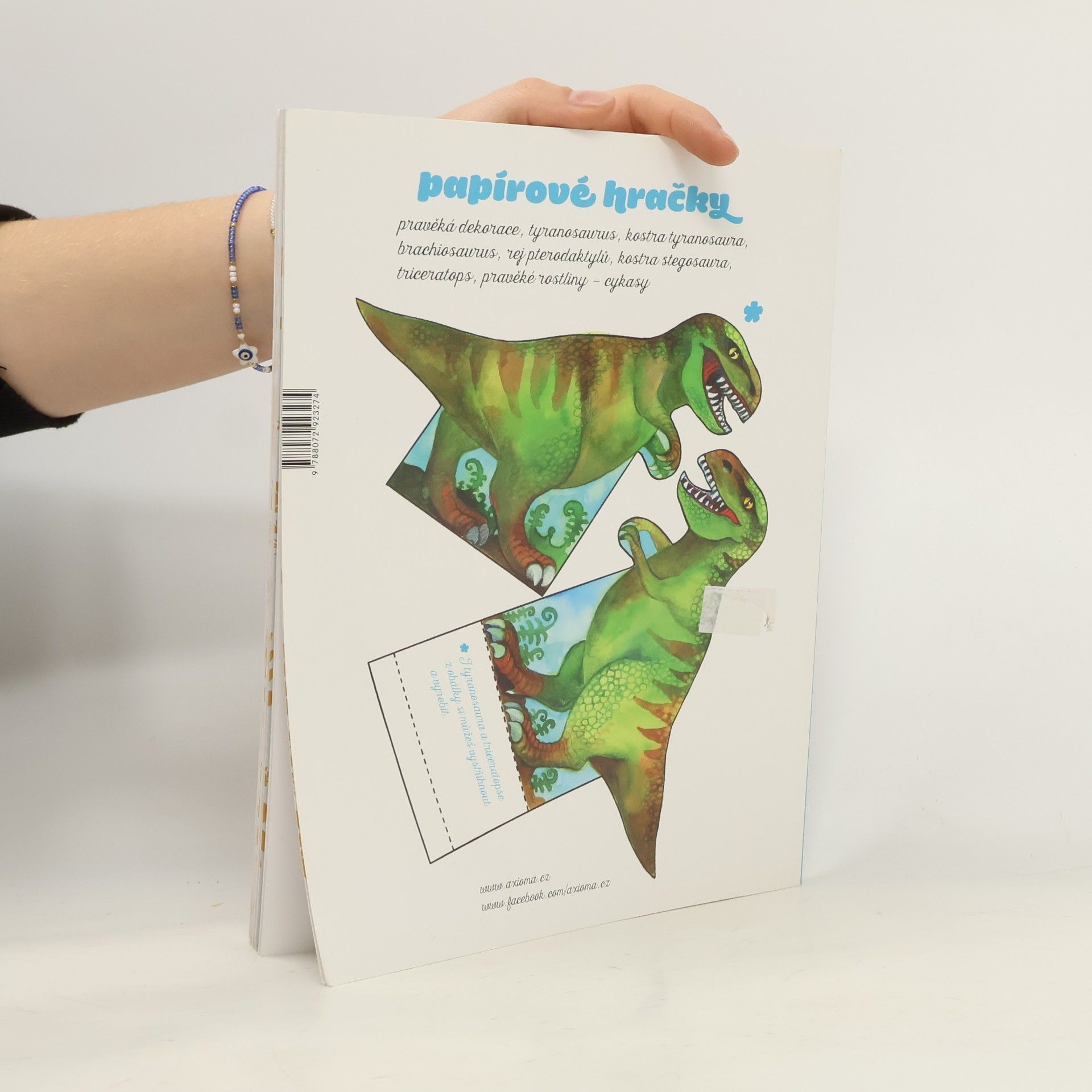 Andrea Popprová Papírové hračky Dinosauři