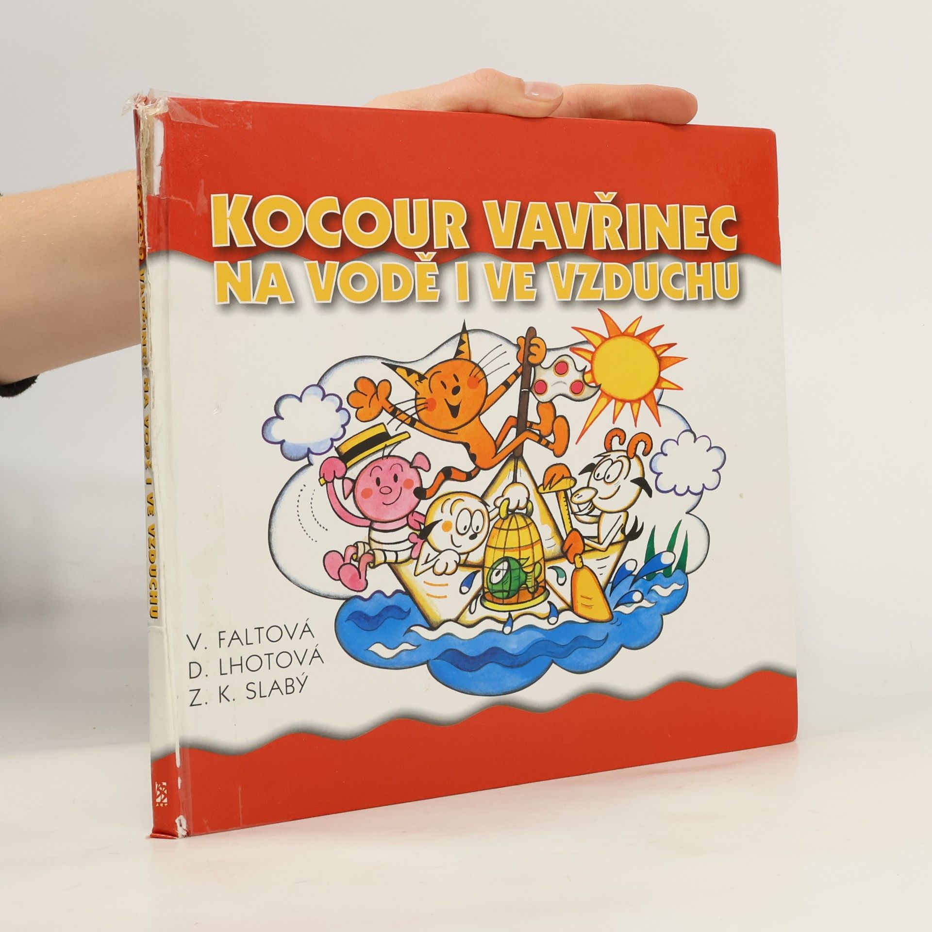 Kocour Vavřinec na vodě i ve vzduchu