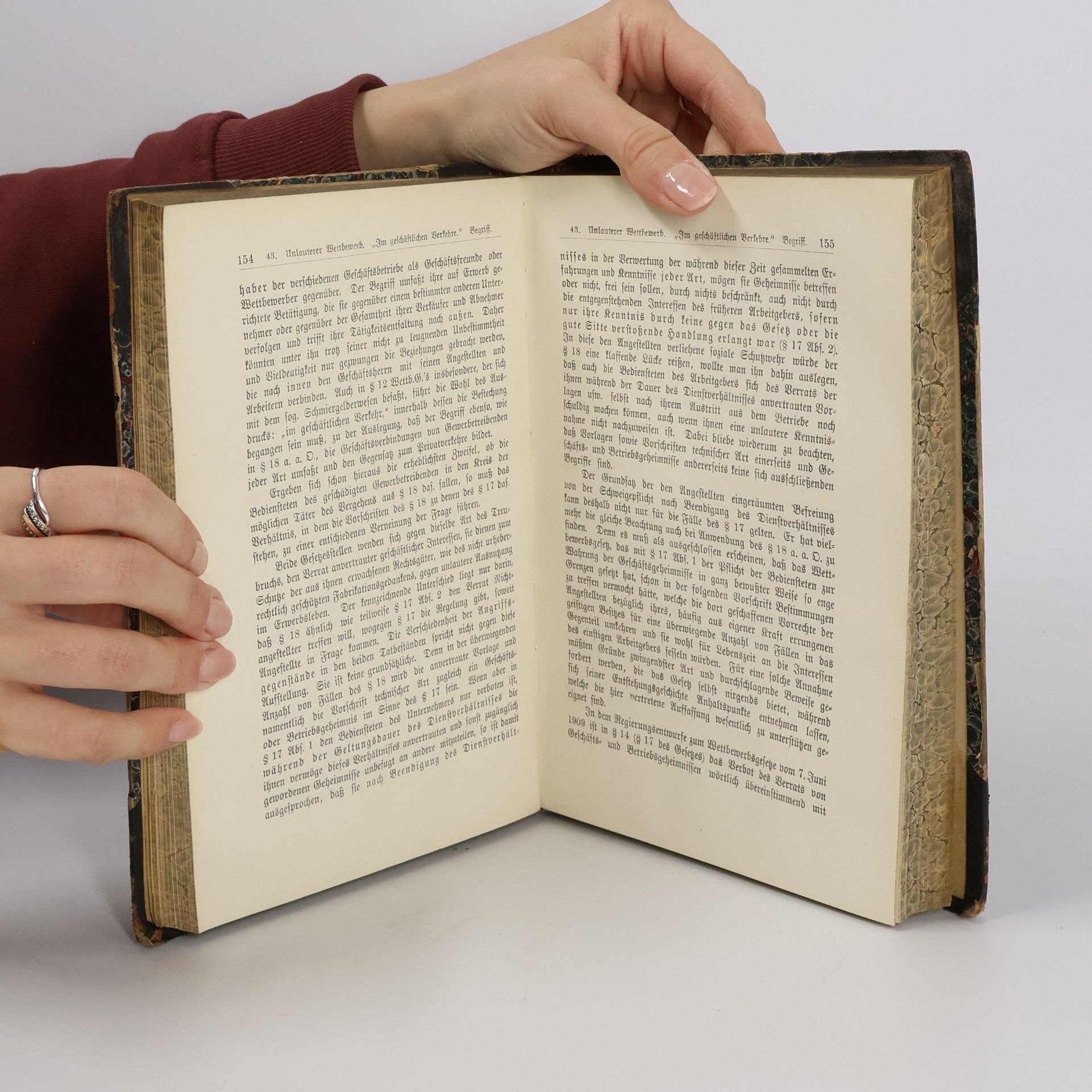 Autorenkollektiv Entscheidungen des Reichsgerichts in Strafsachen 44