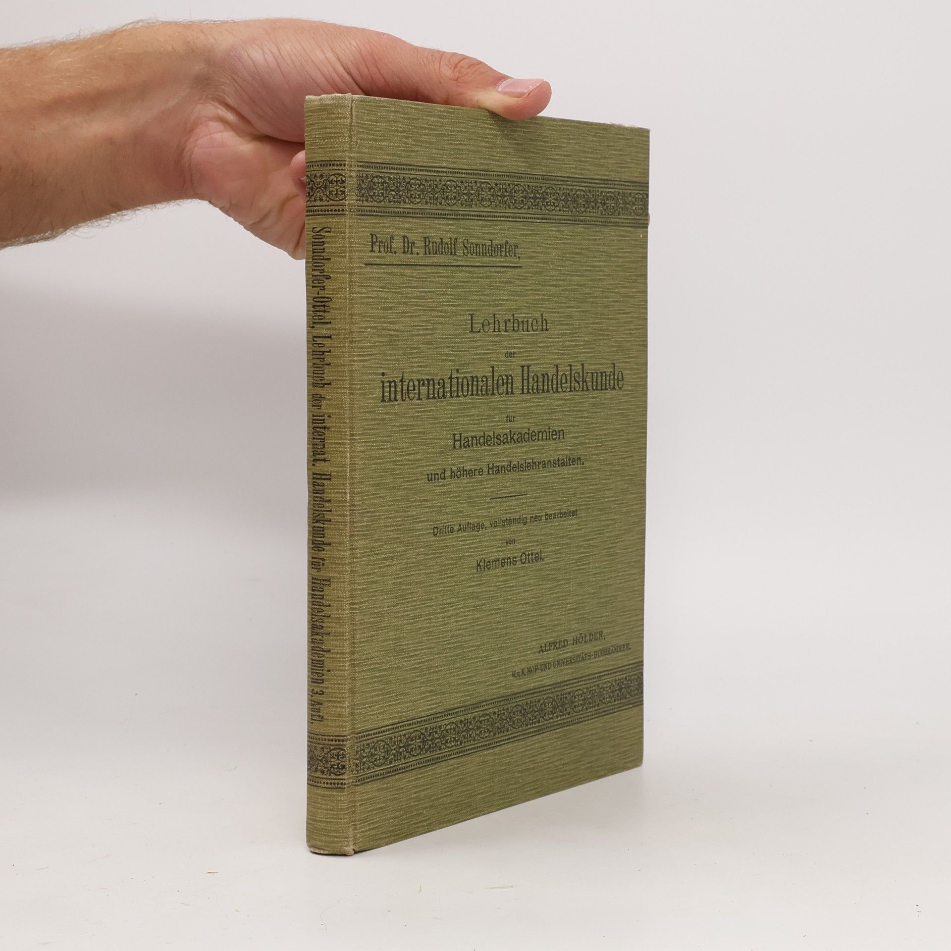 Lehrbuch der internationalen Handelskunde