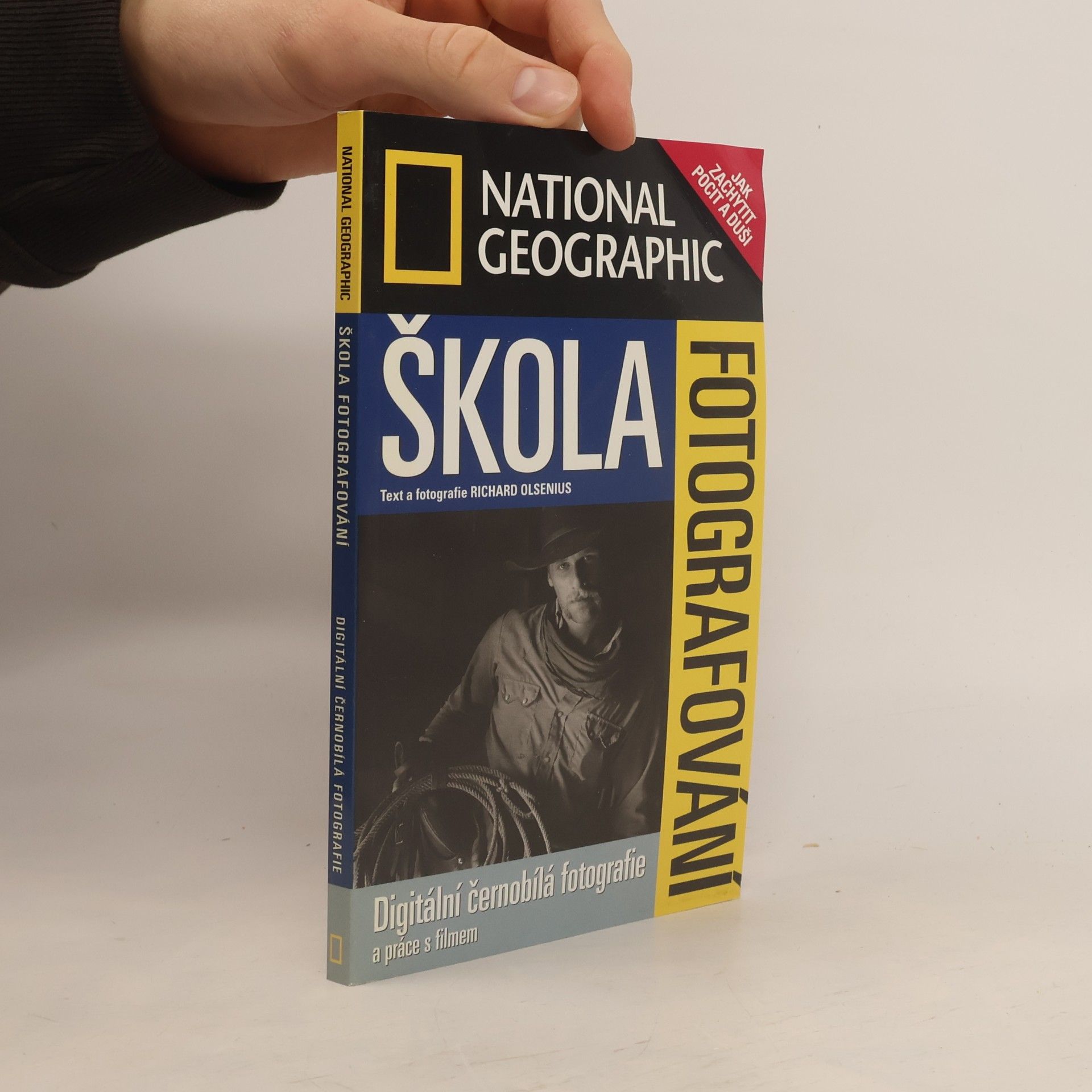 Škola fotografování. Digitální černobílá fotografie a práce s filmem
