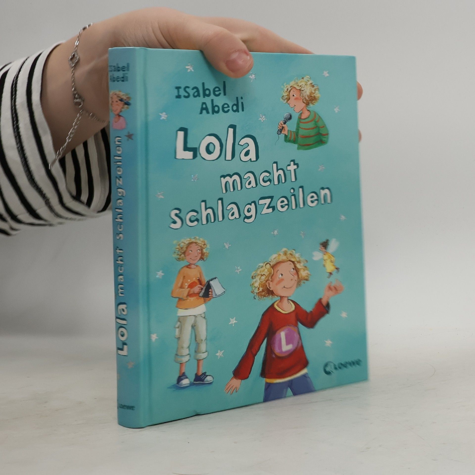 Lola macht Schlagzeilen