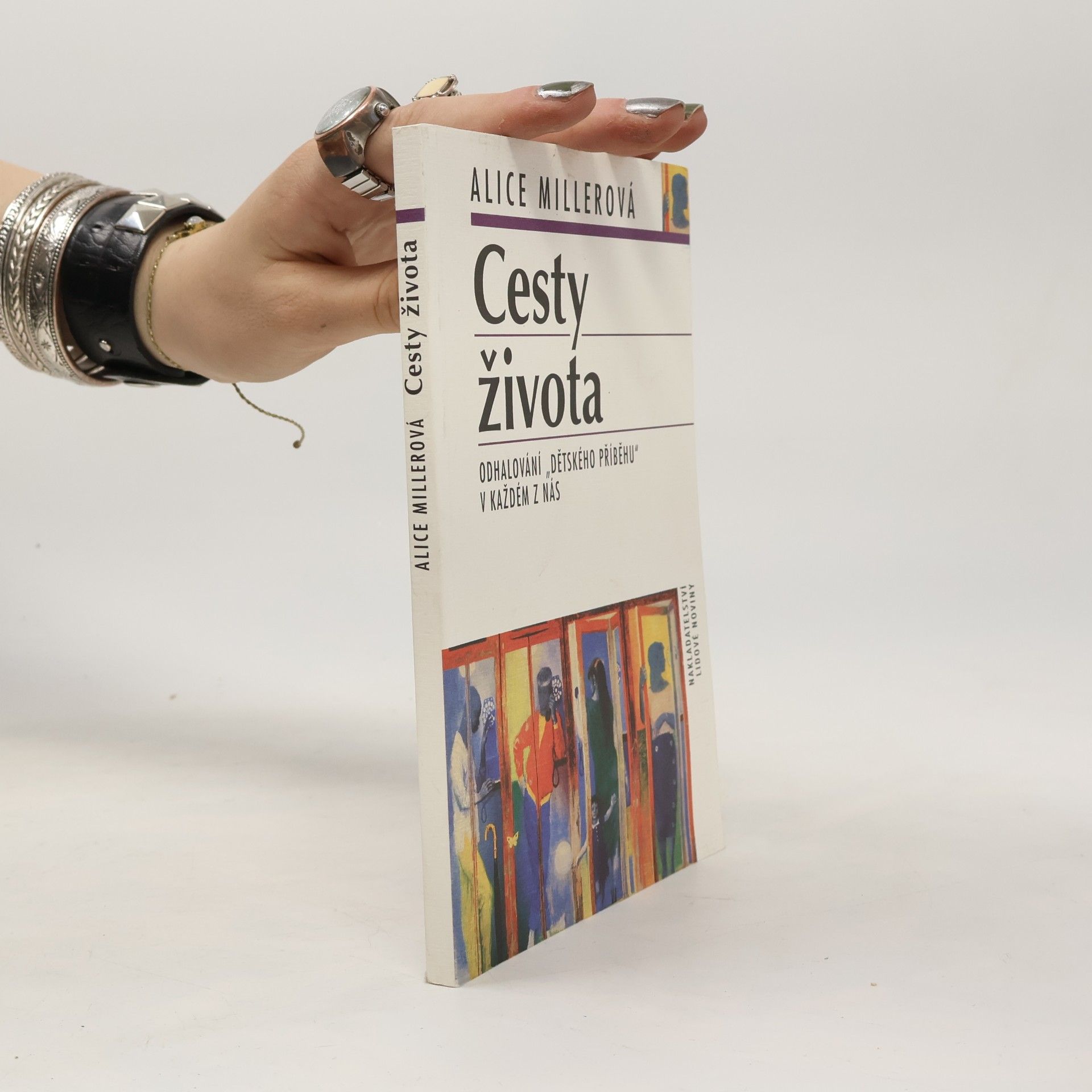 Cesty života: Odhalování "dětského příběhu" v každém z nás