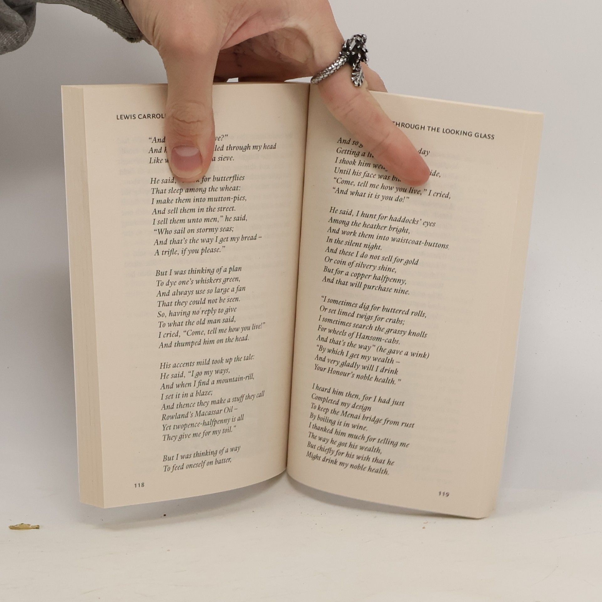 Lewis Carroll Through the looking glass