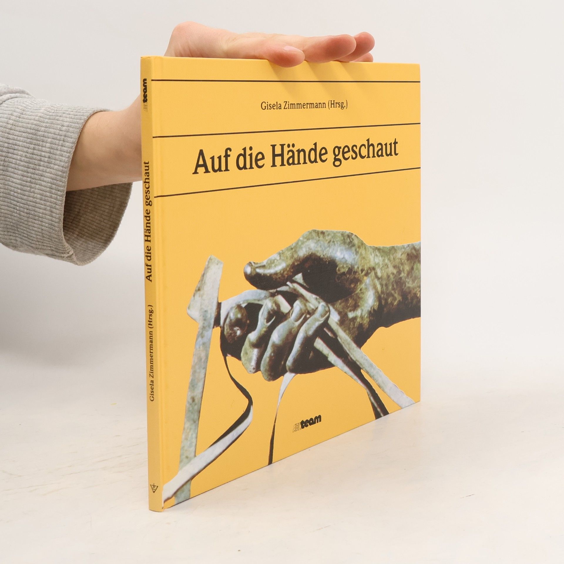 Auf die Hände geschaut