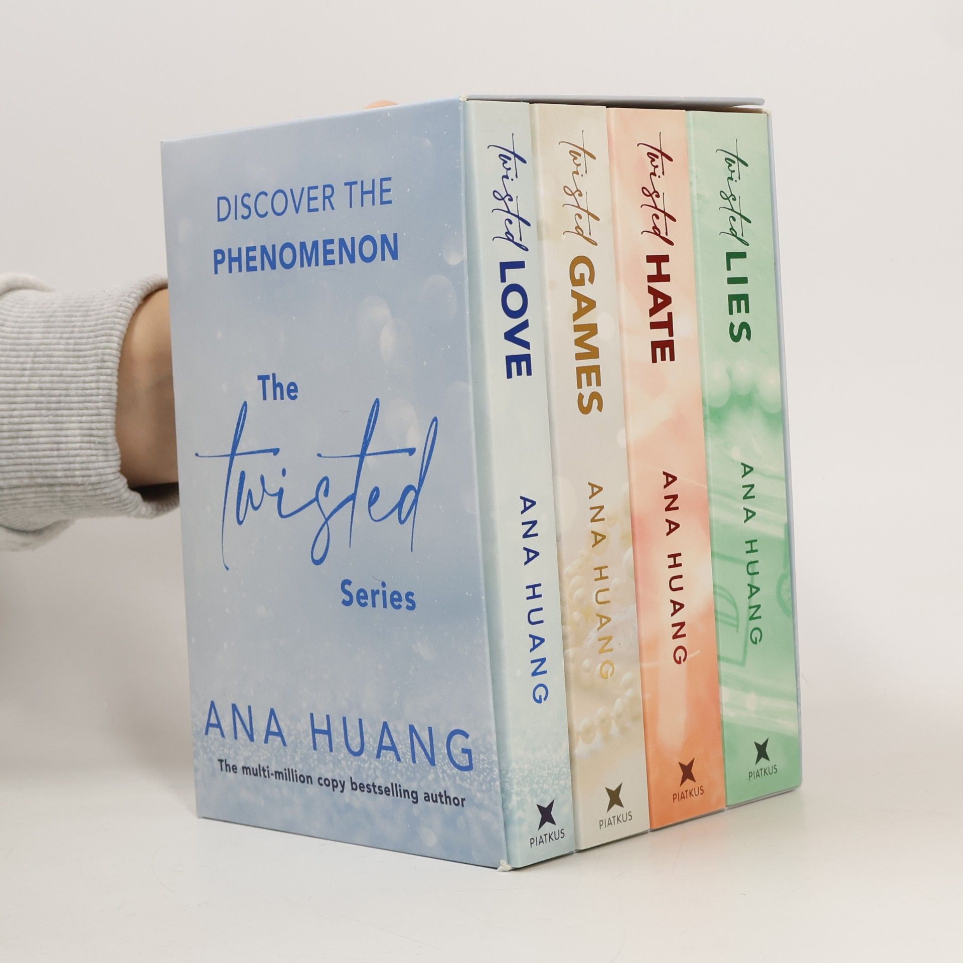 Ana Huang Twisted Series 4-Book Boxed Set