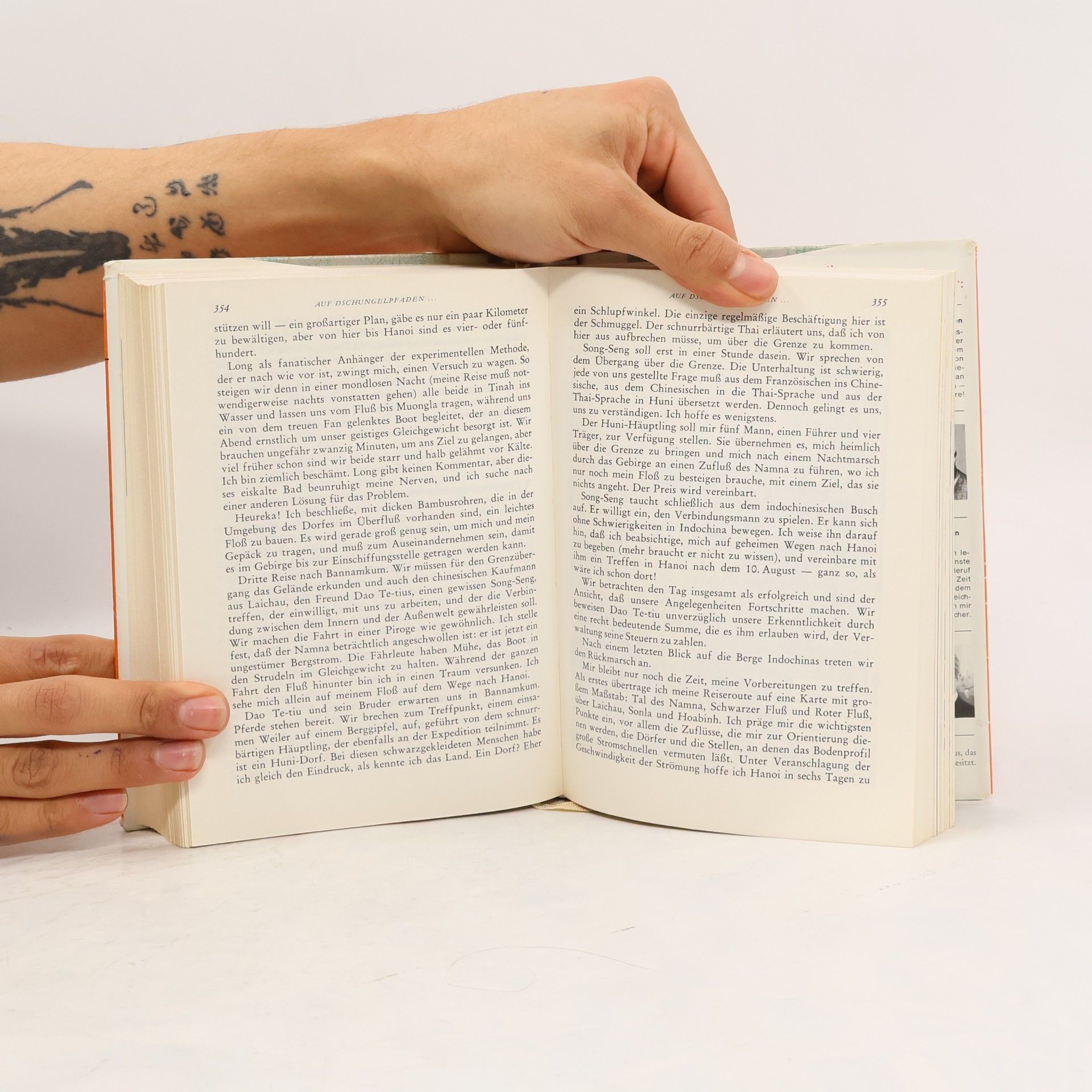 Arthur Hailey Reader's Digest Auswahlbücher: Airport. Wenn die Märzwinde wehen. Auf Dschungelpfaden zur Brücke am Kwai. Maigret stellt eine Falle