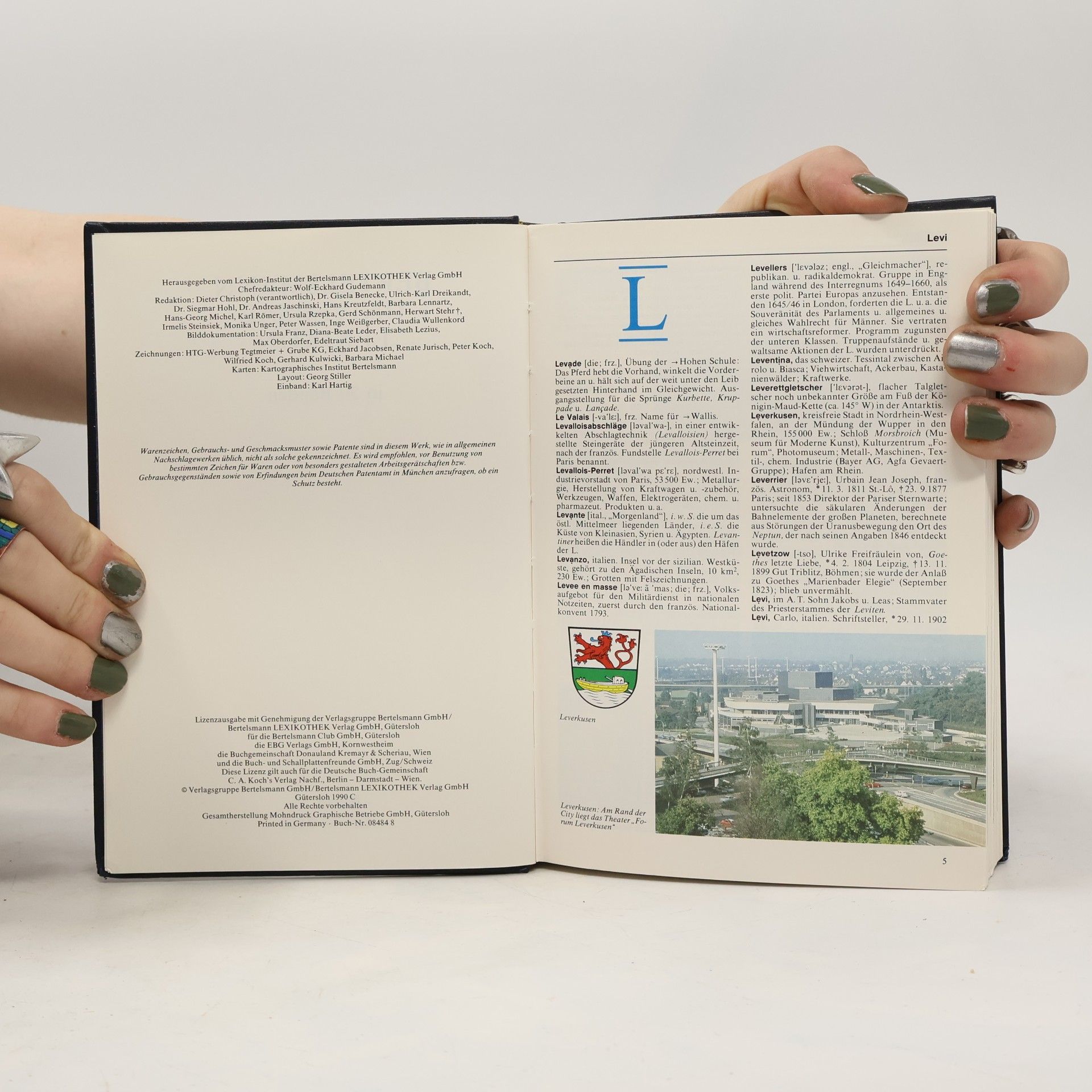 Kolektiv autorů Bertelsmann Universal Lexikon 11. Lev-Mes