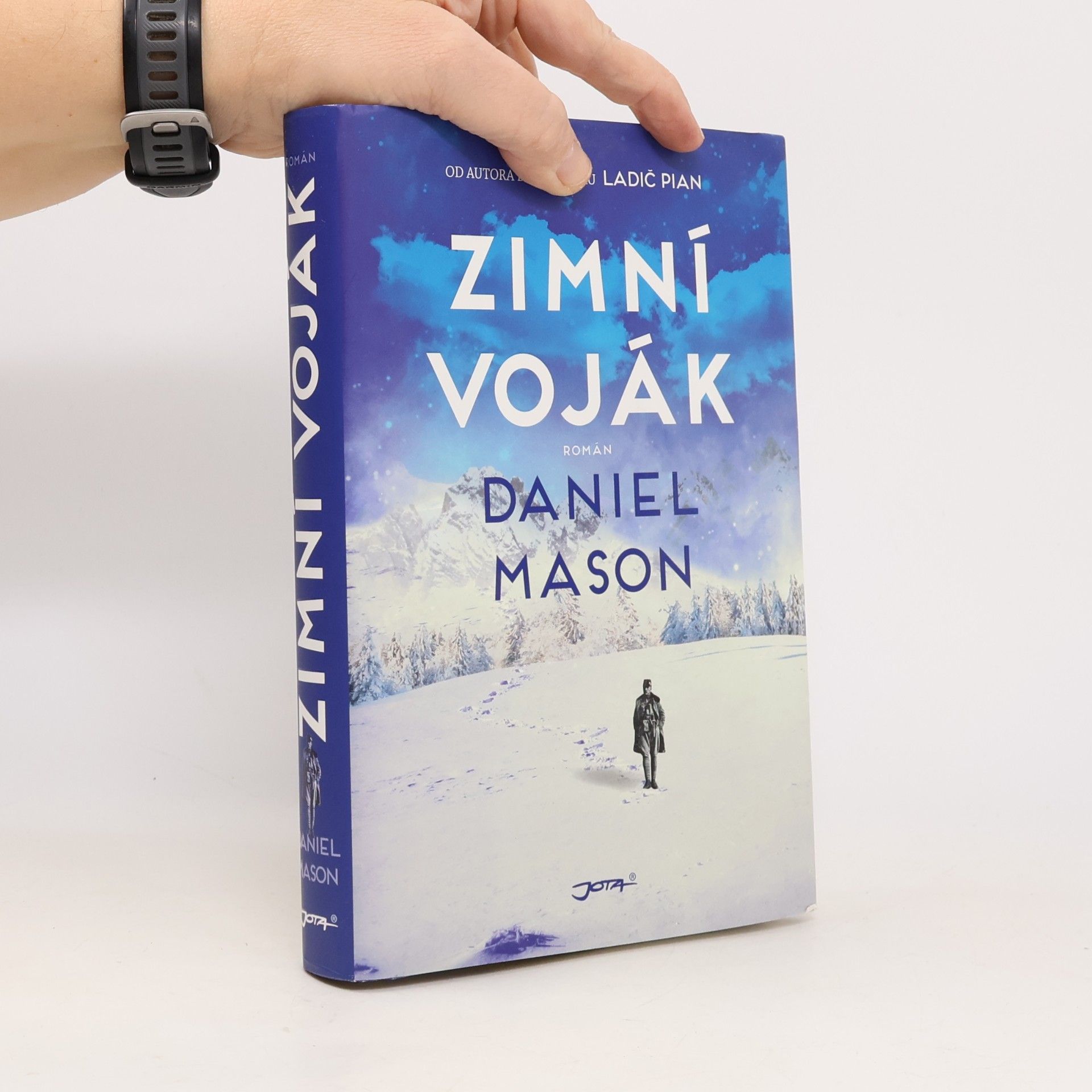 Daniel Mason Zimní voják