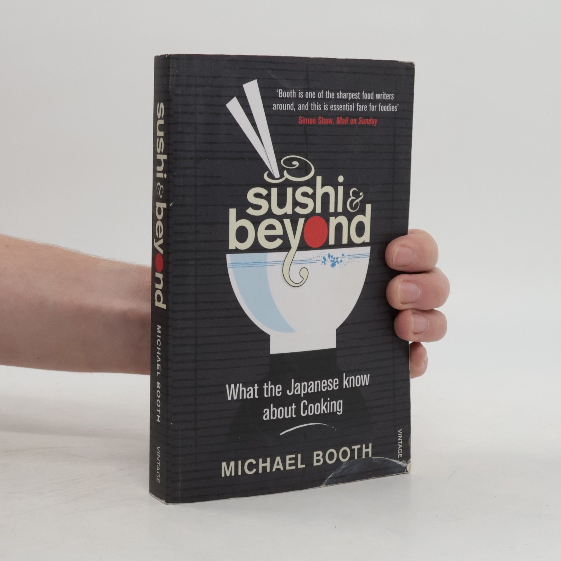 Sushi and beyond : what the Japanese know about cooking