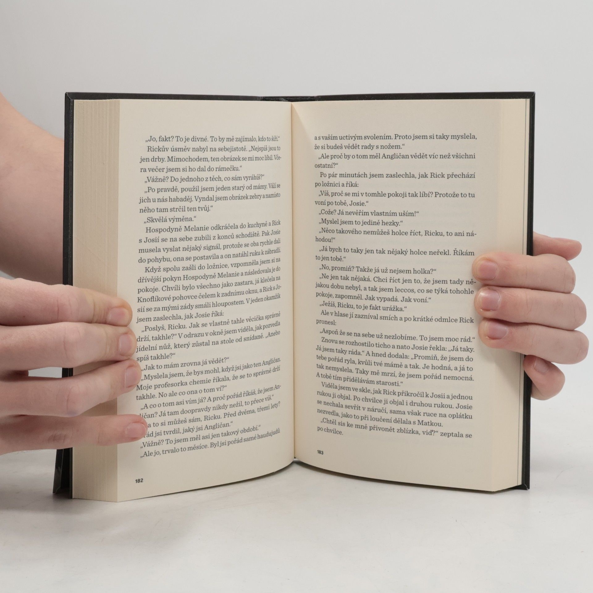 Kazuo Ishiguro Klára a Slunce