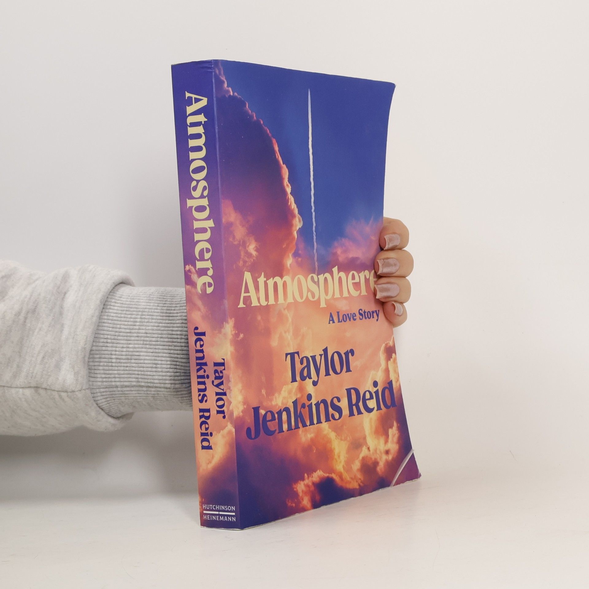 Taylor Jenkins Reid Atmosphere