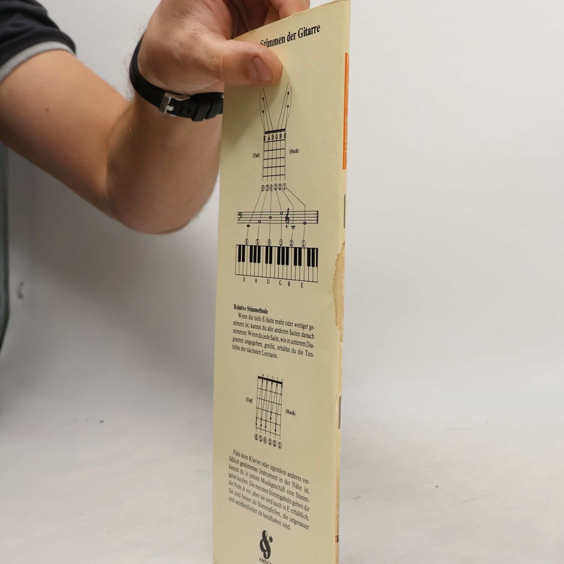 Peter Pickow Gitarrenkoffer Akkordbuch