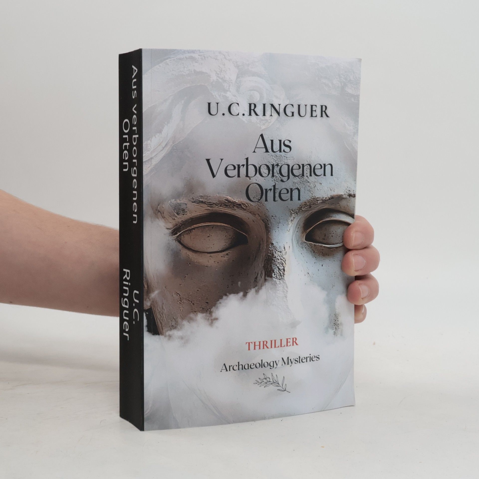 Aus verborgenen Orten