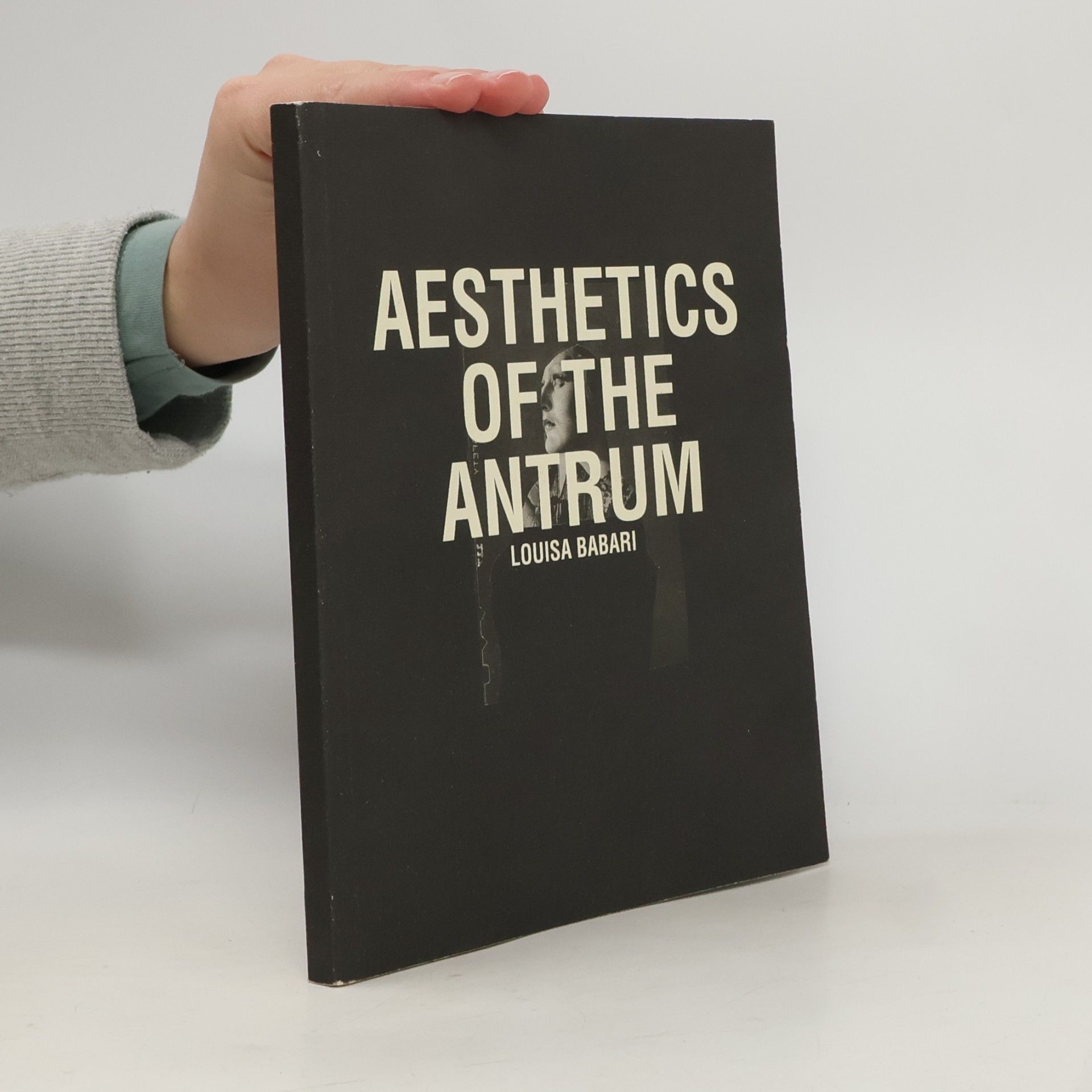 Aesthetics of the antrum