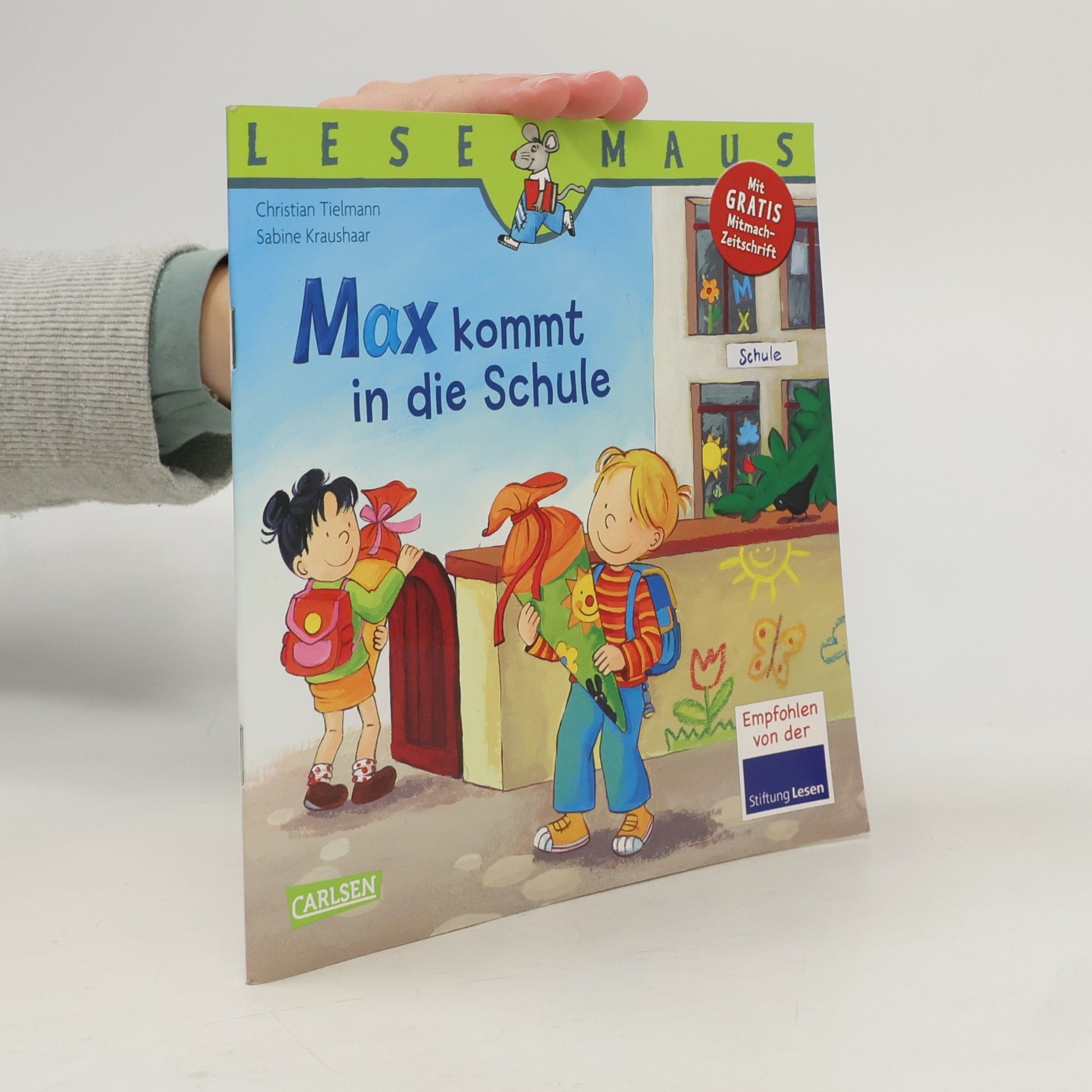 Max kommt in die Schule
