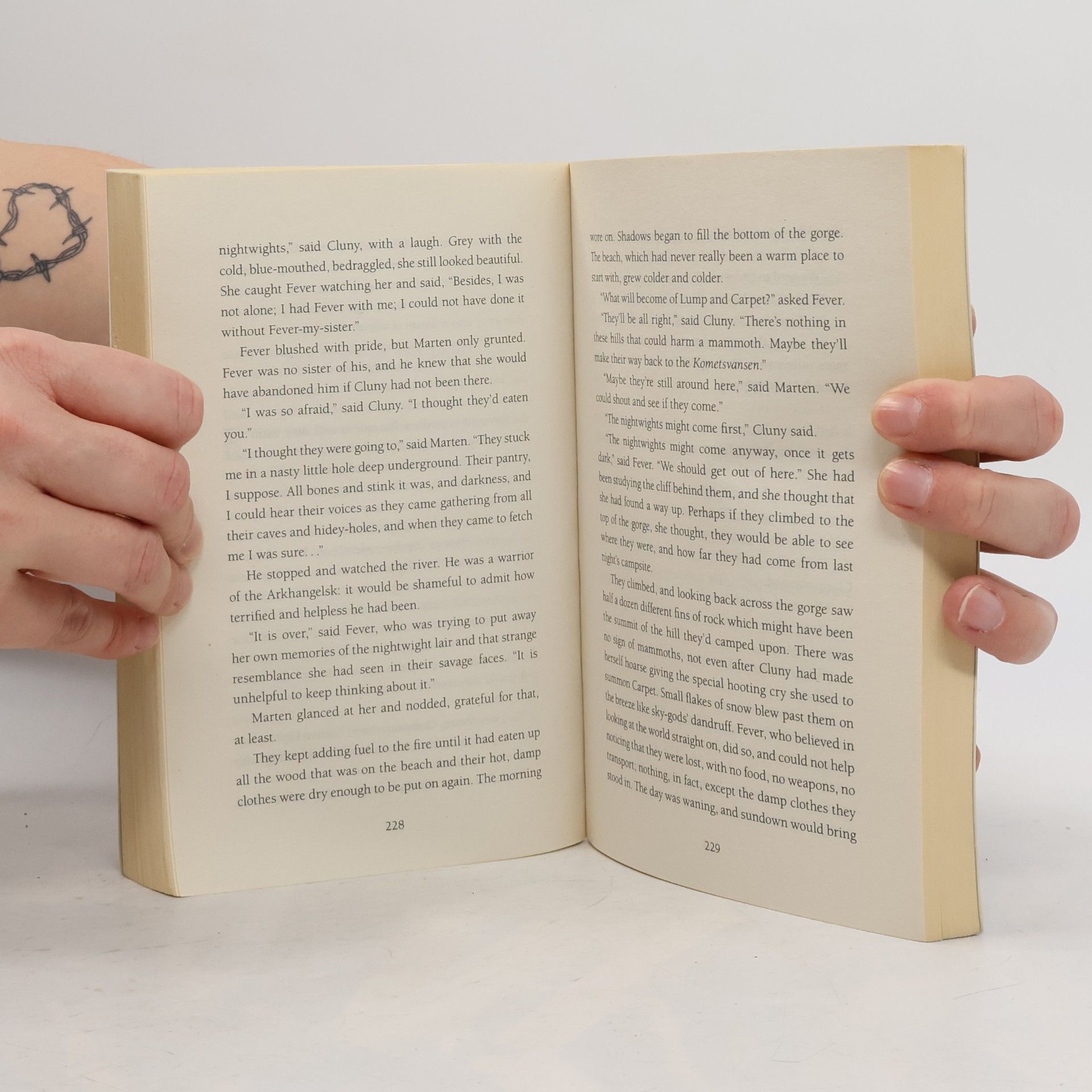Philip Reeve Scrivener's Moon
