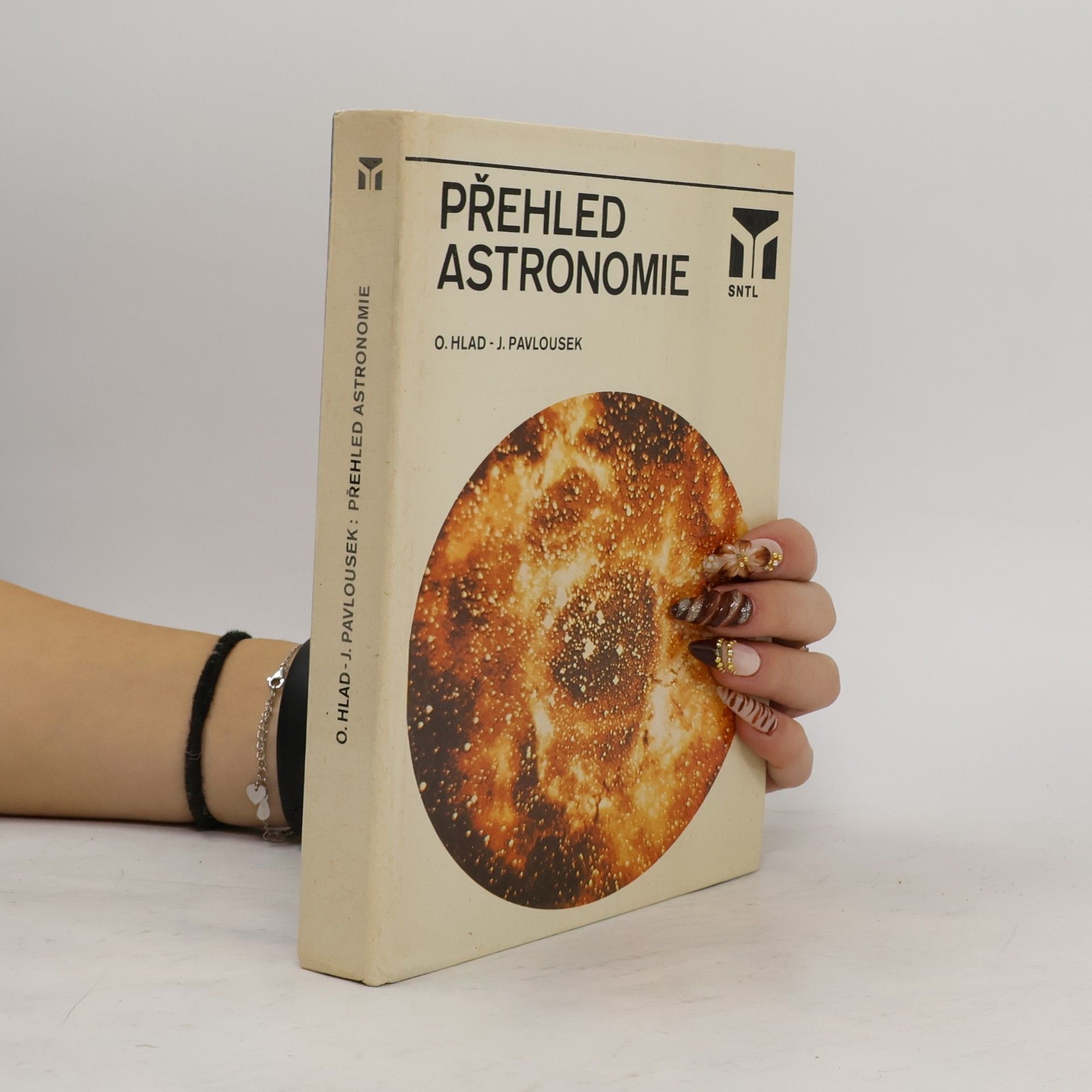 Přehled astronomie
