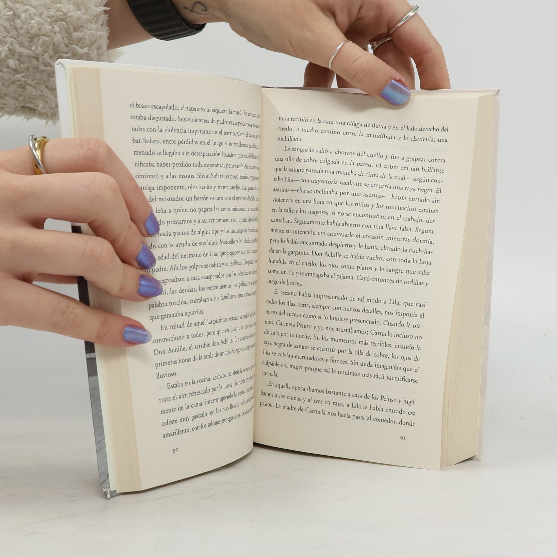 Elena Ferrante Dos amigas - 1: La amiga estupenda (edición limitada)
