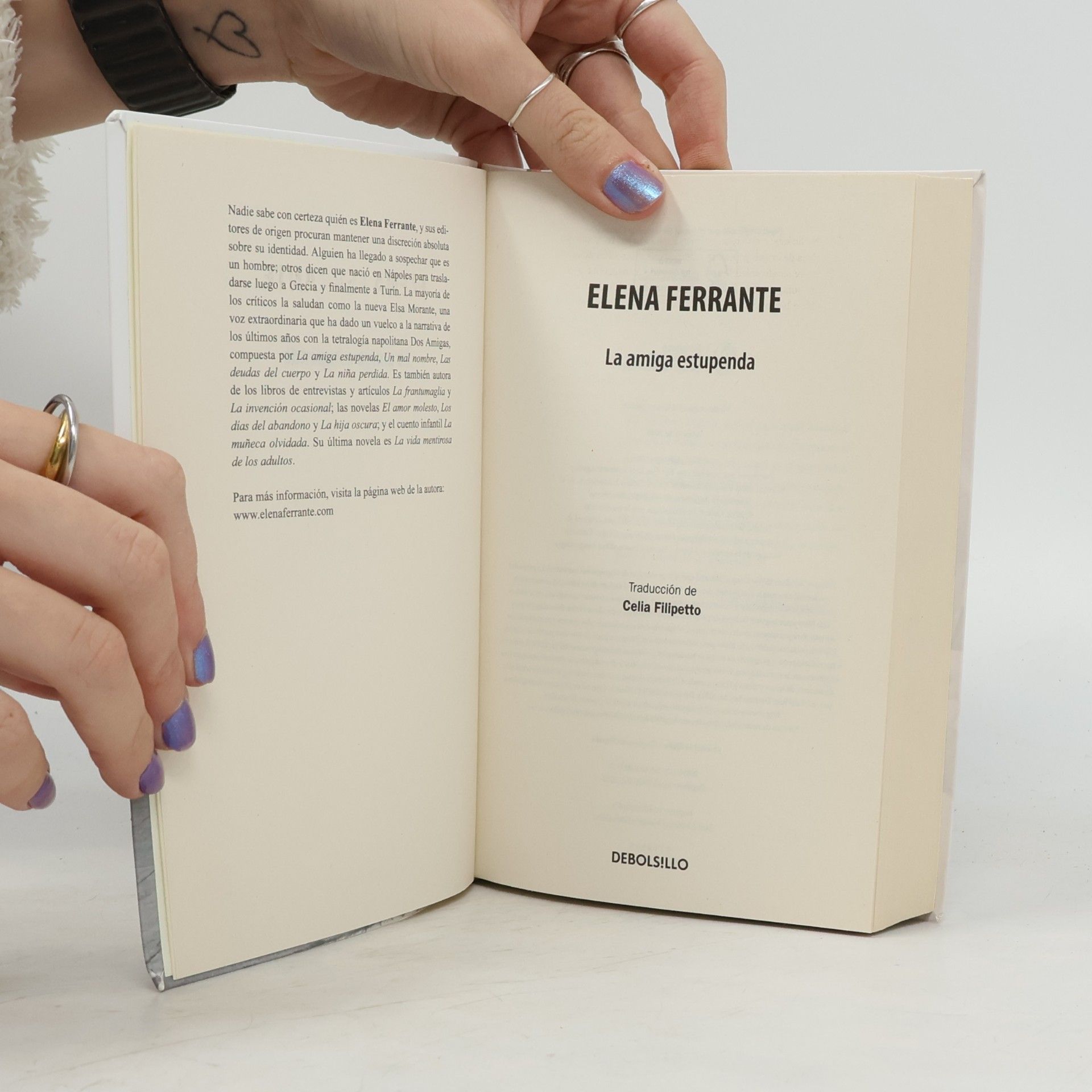 Elena Ferrante Dos amigas - 1: La amiga estupenda (edición limitada)