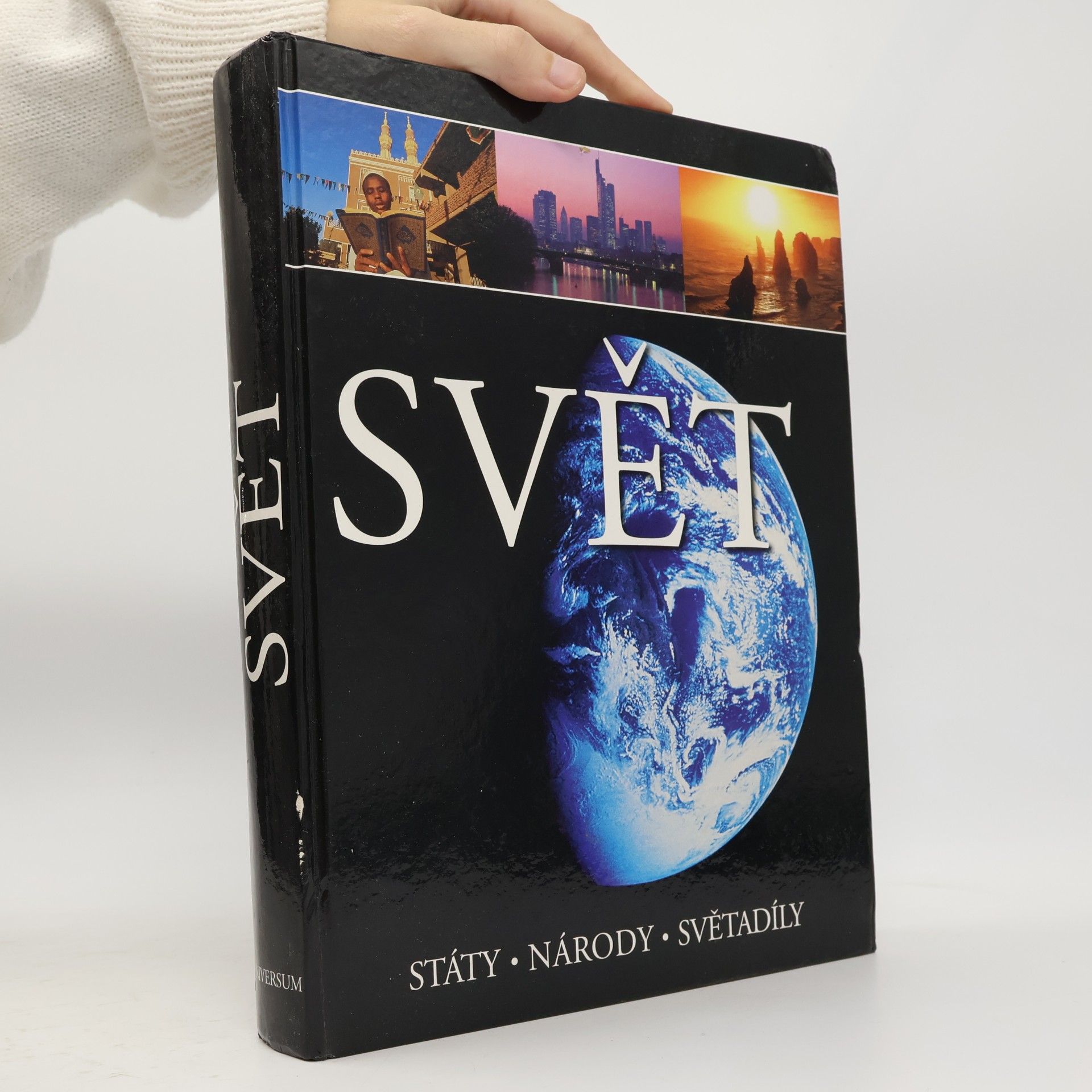 AA.VV. Svět. Státy, národy, světadíly