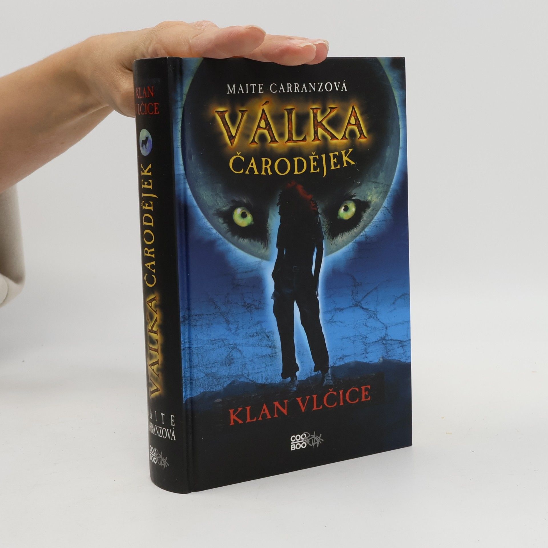 Klan vlčice. Válka čarodějek. 1. díl