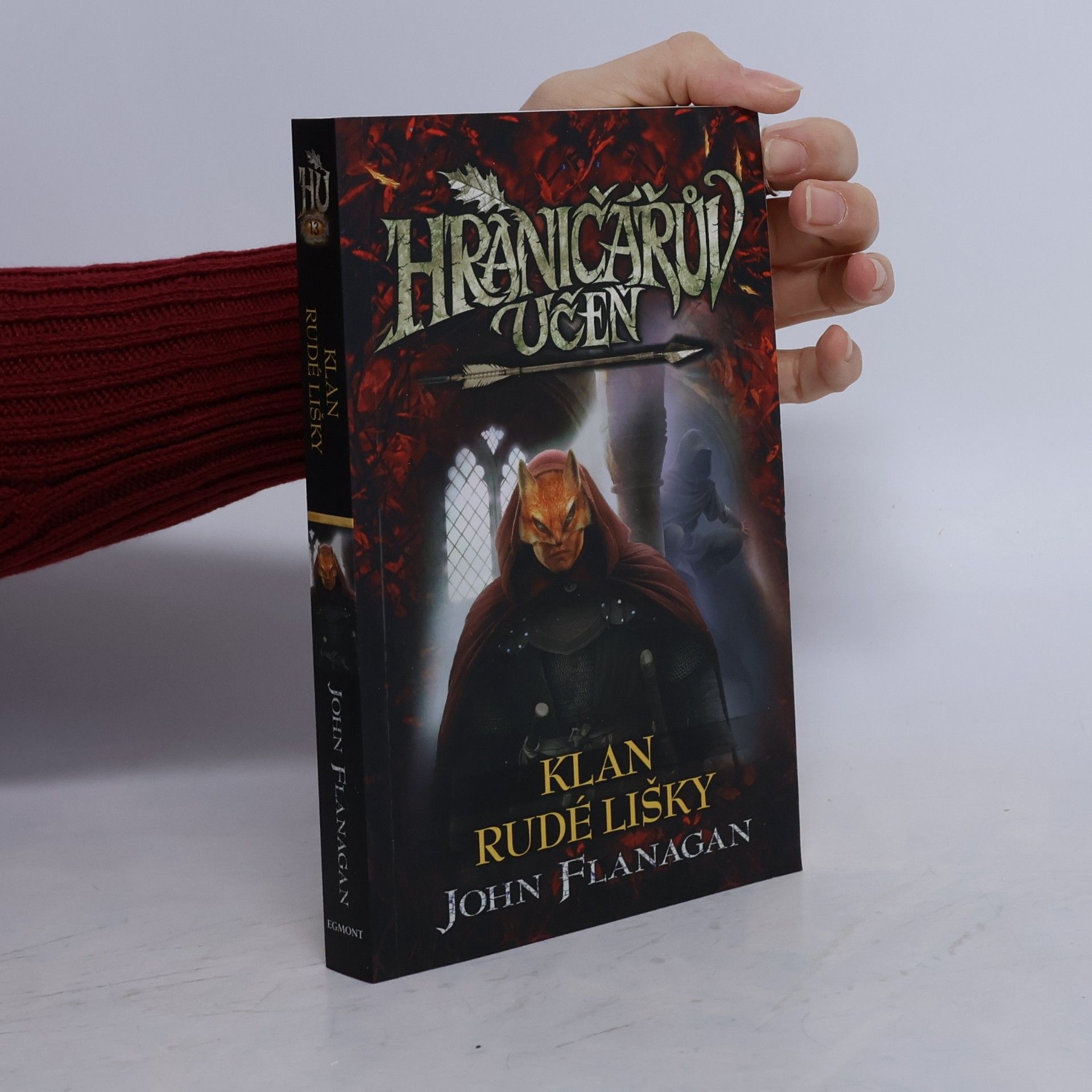 Hraničářův učeň. Klan Rudé lišky