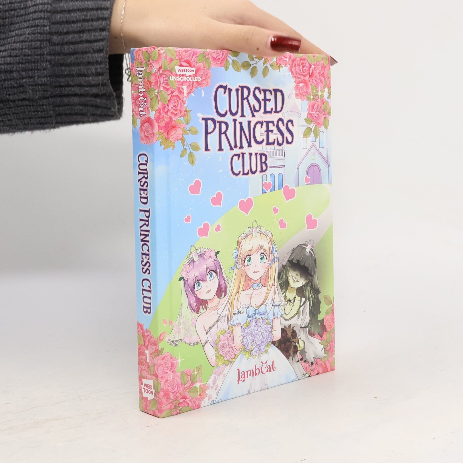 Cursed Princess Club Volume One: A Webtoon Unscrolled Graphic Novel