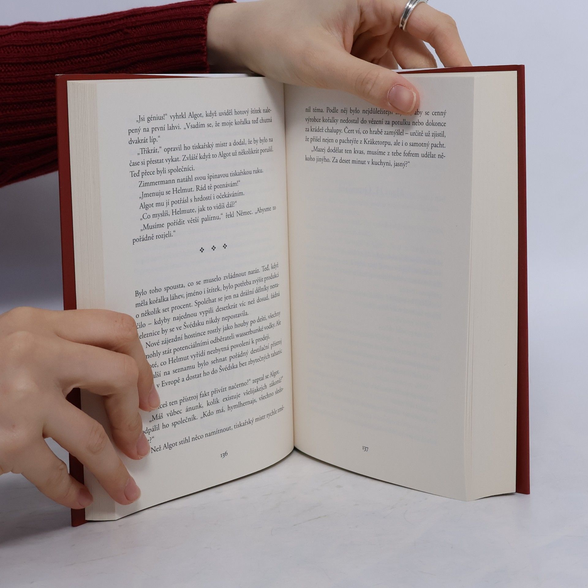 Jonas Jonasson Zamilovaný vinopalník, který uměl kydat hnůj