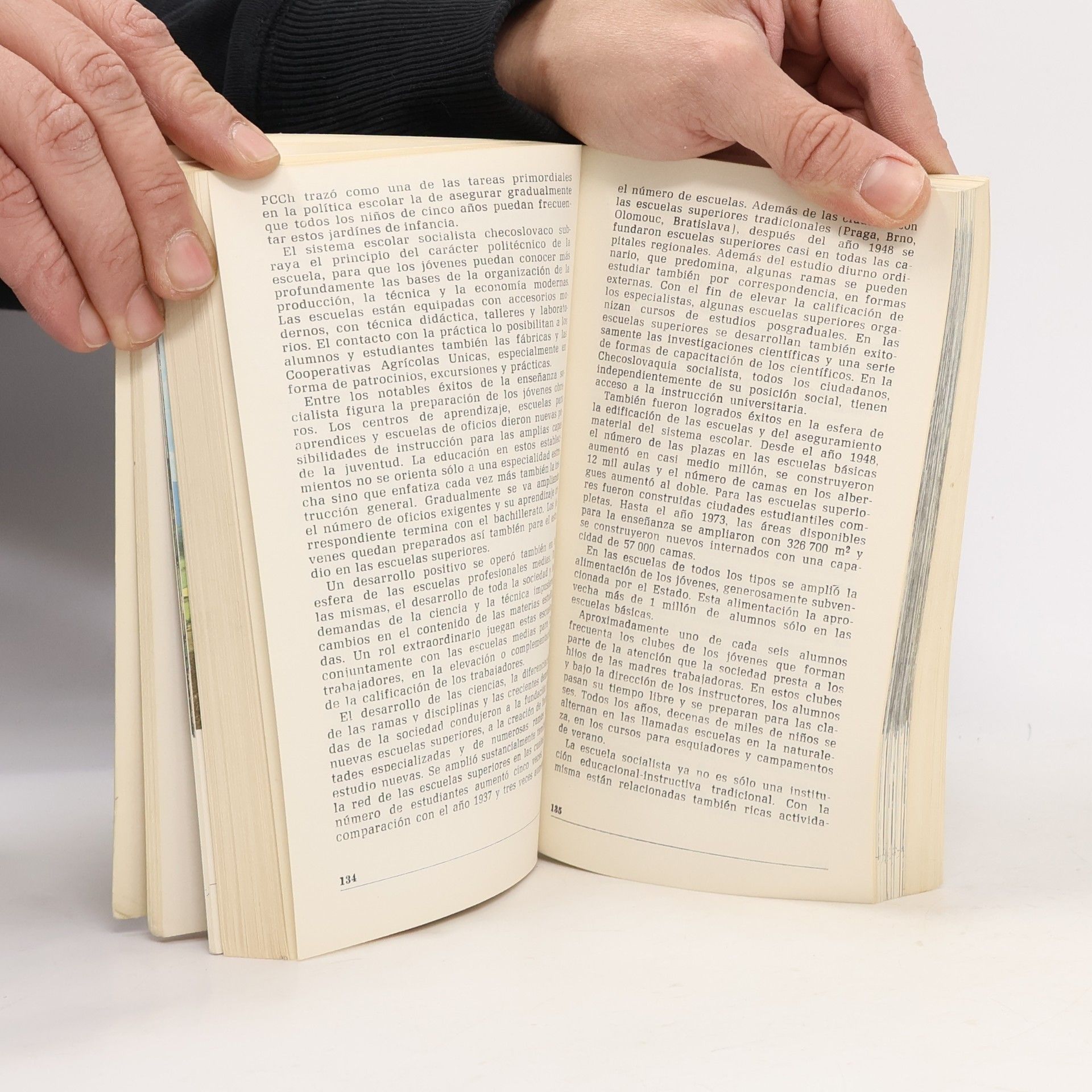 Autores varios La Checoslovaquia socialista