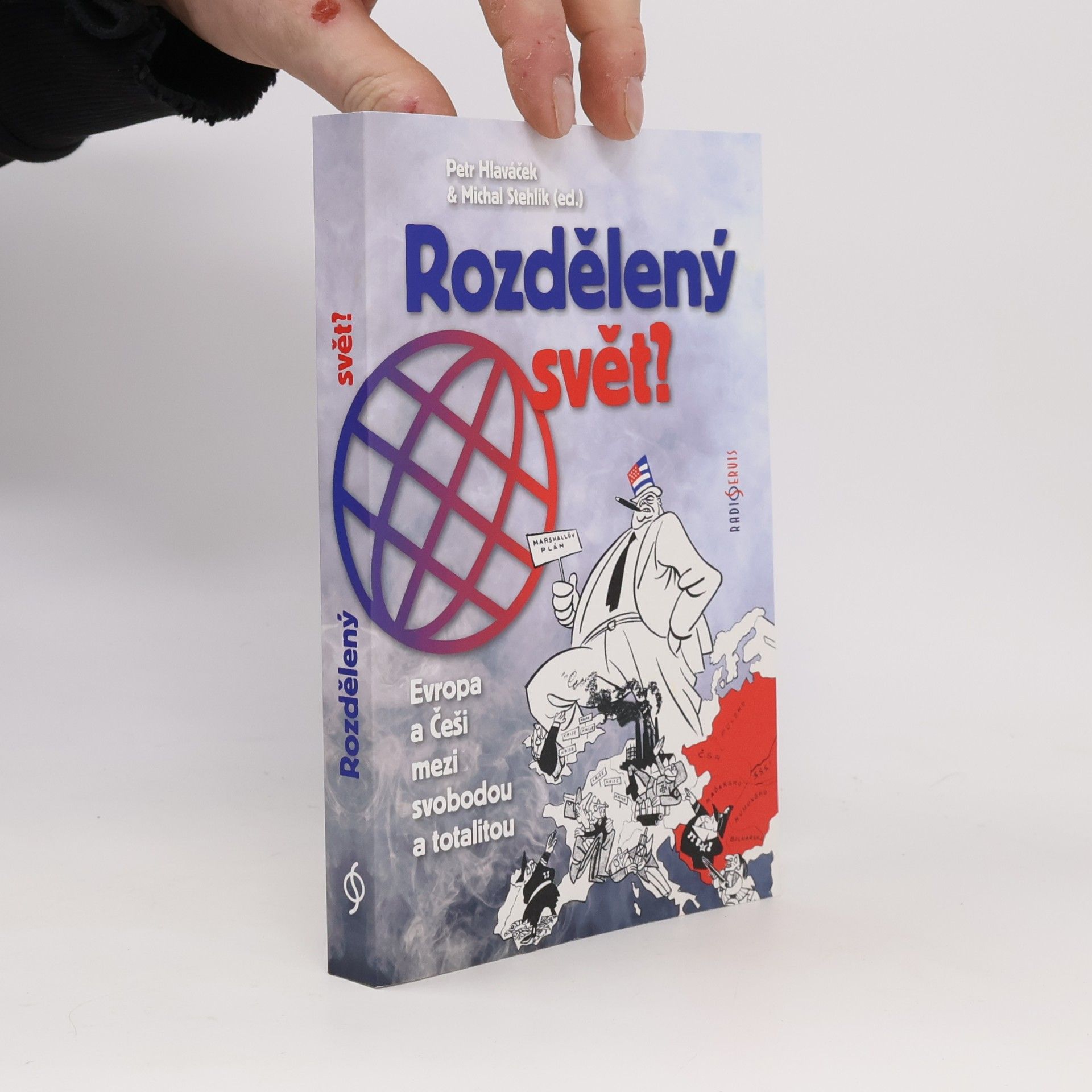 Petr Hlaváček Rozdělený svět