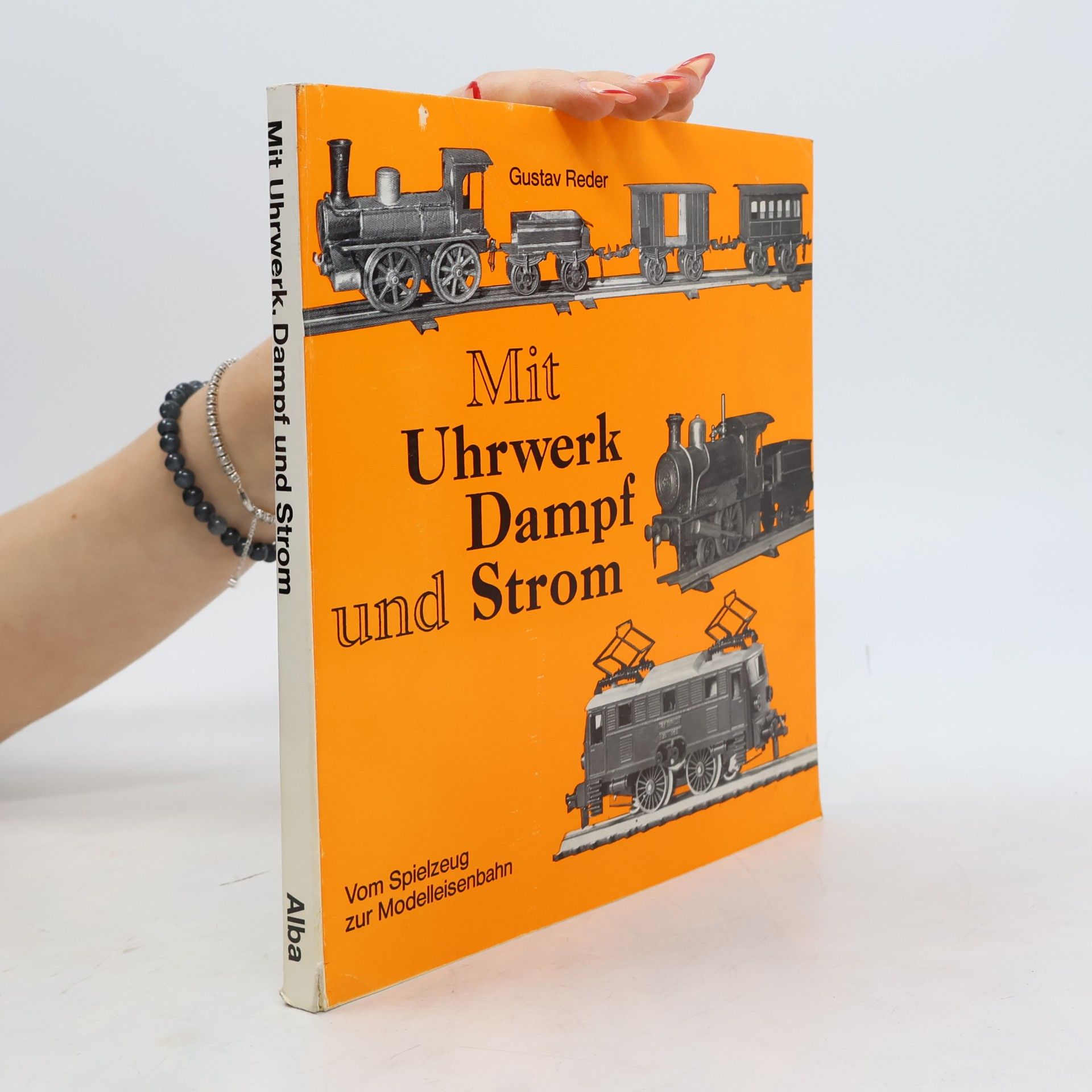 Mit Uhrwerk, Dampf und Strom