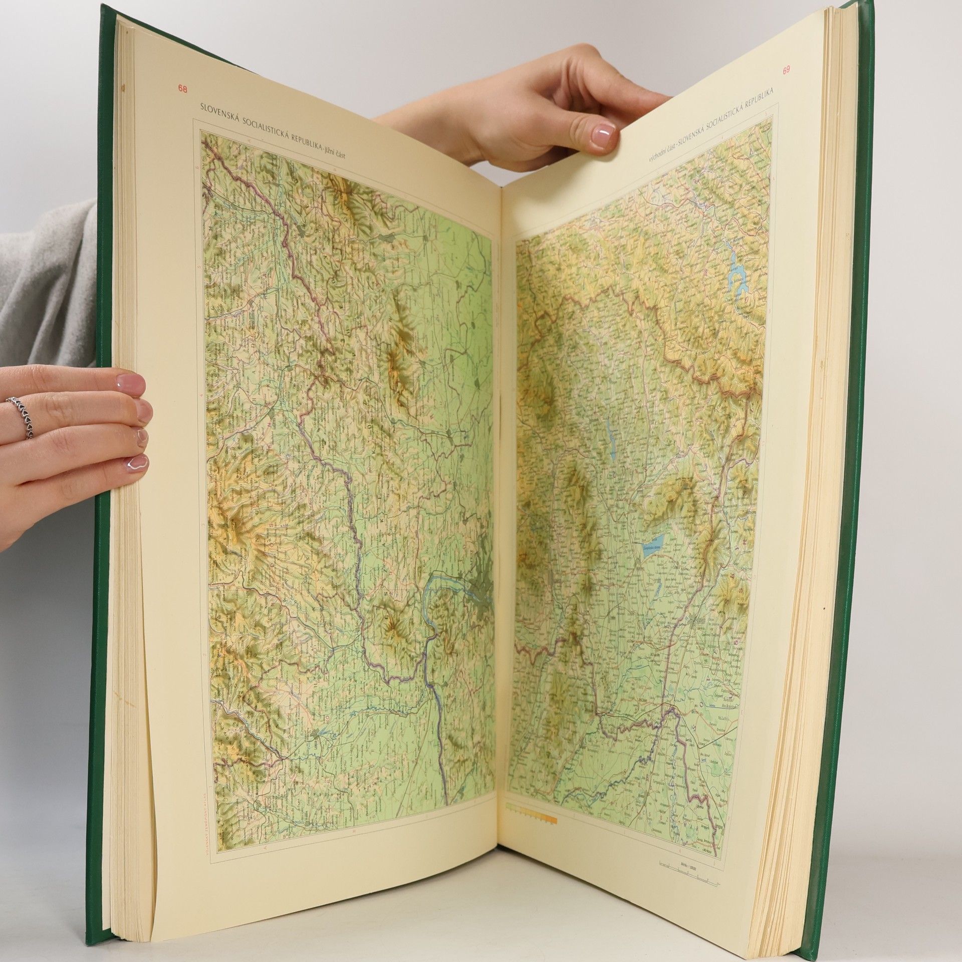 Kolektiv autorů Vojenský Zeměpisný Atlas
