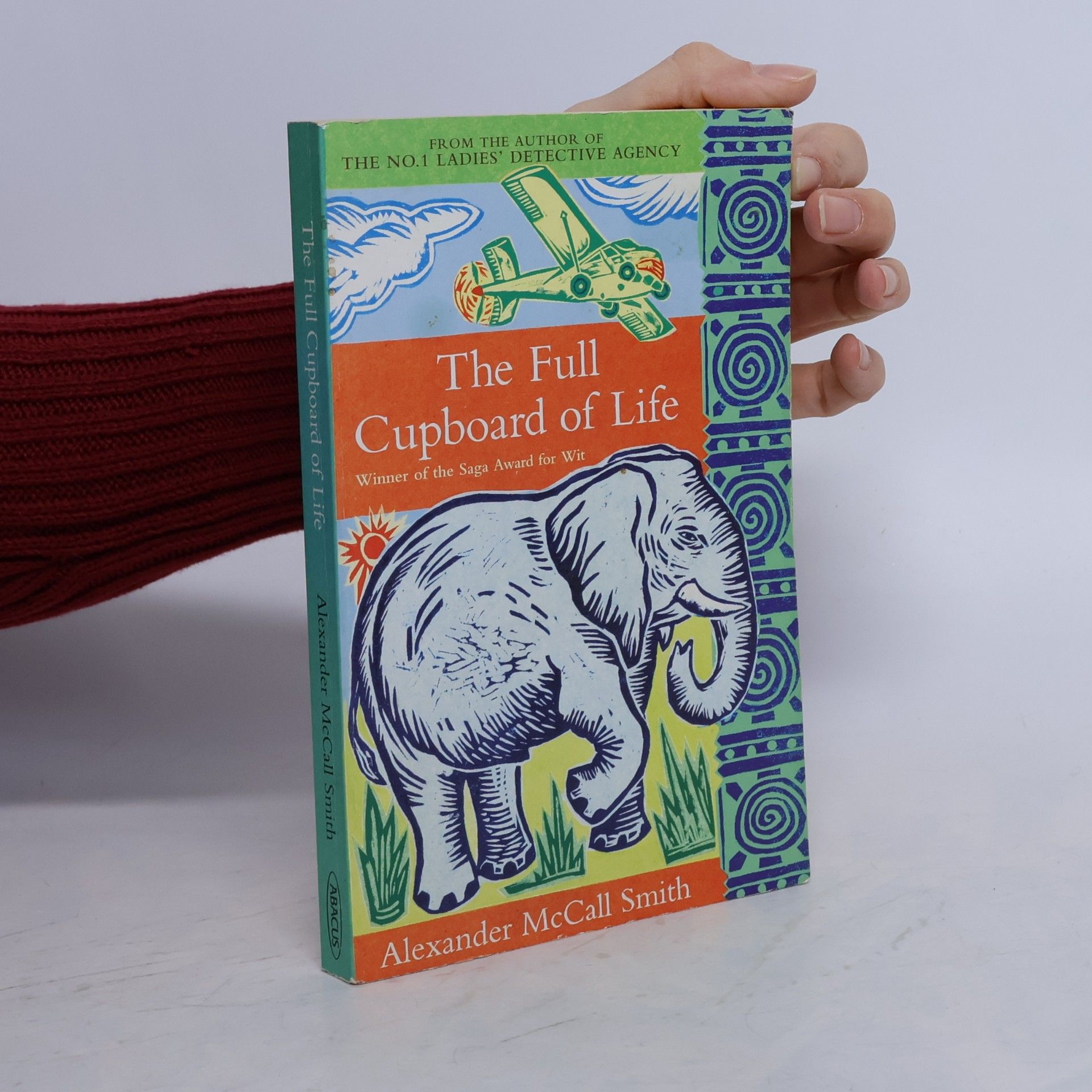 Alexander McCall Smith The Full Cupboard of Life
