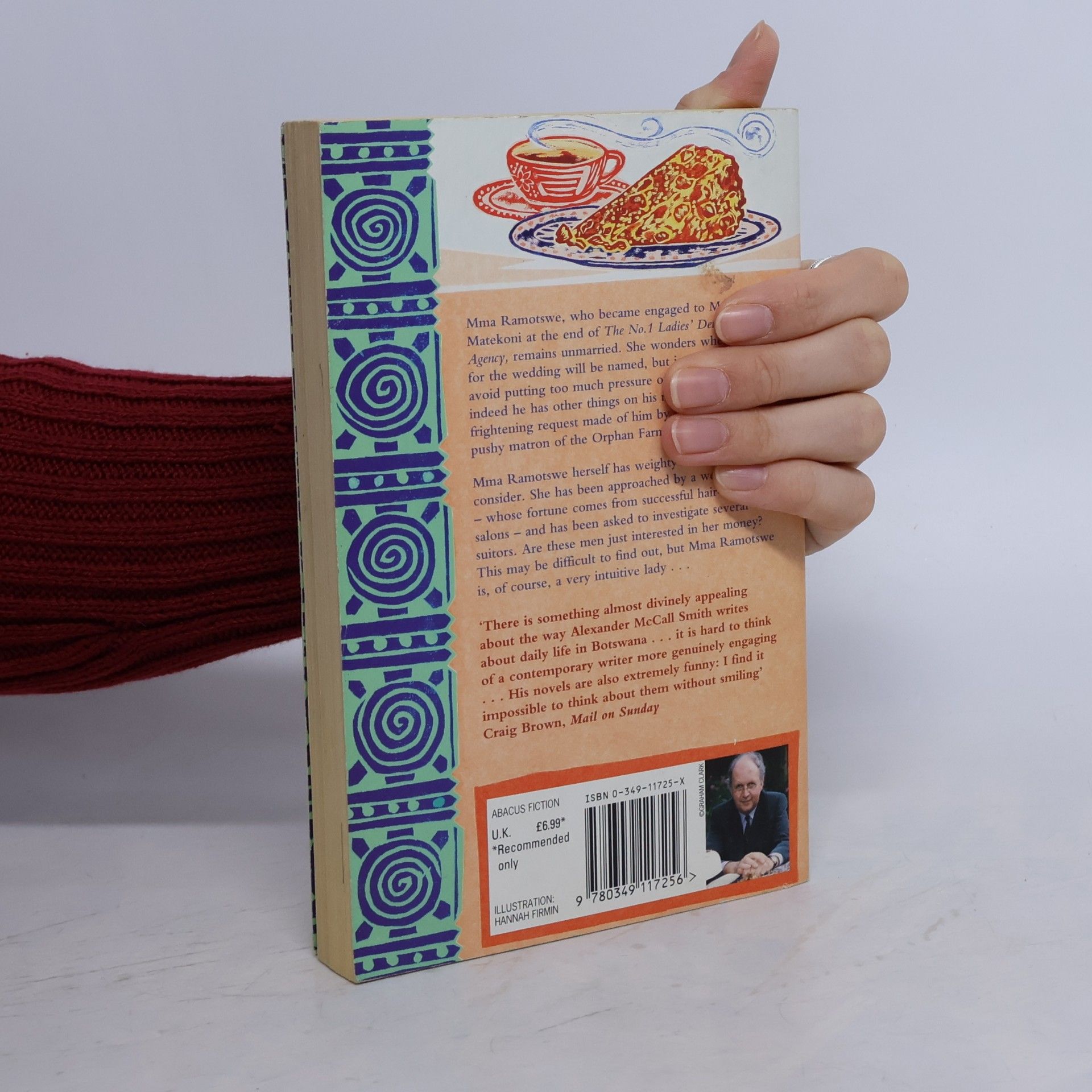 Alexander McCall Smith The Full Cupboard of Life