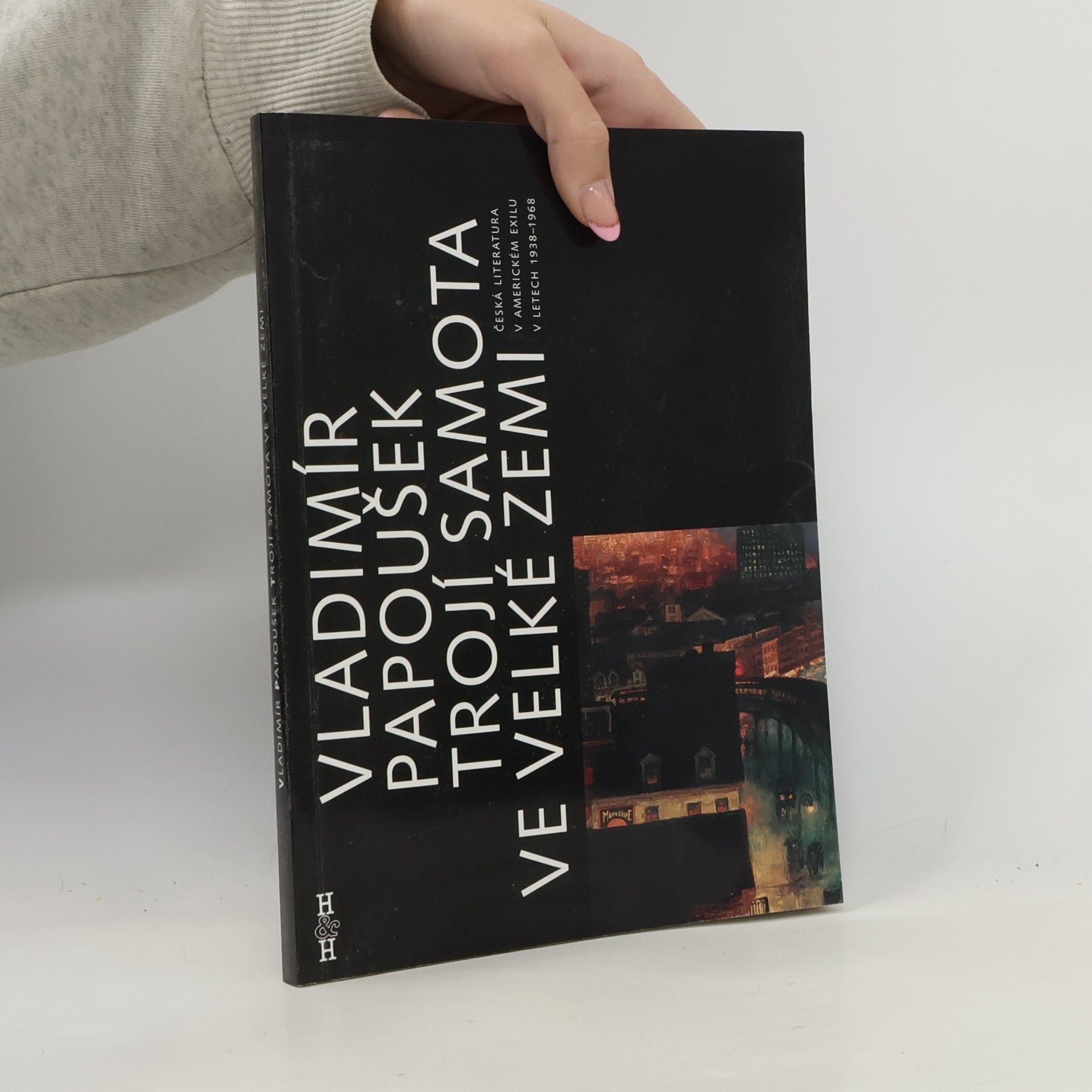 Trojí samota ve velké zemi