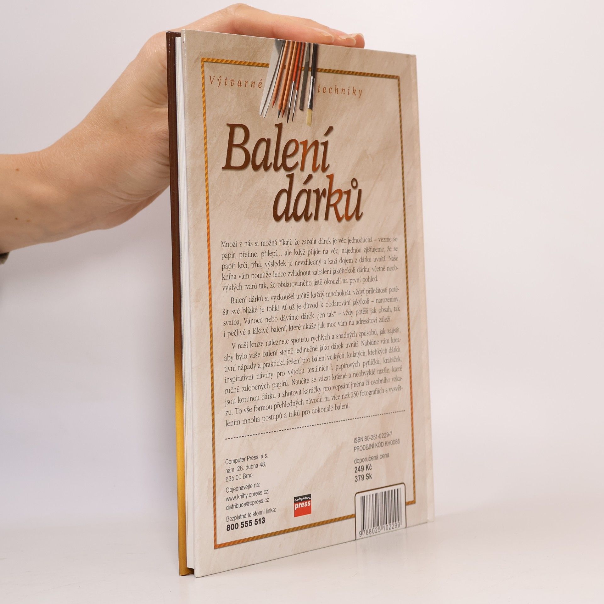 Caroline Birkett Balení dárků
