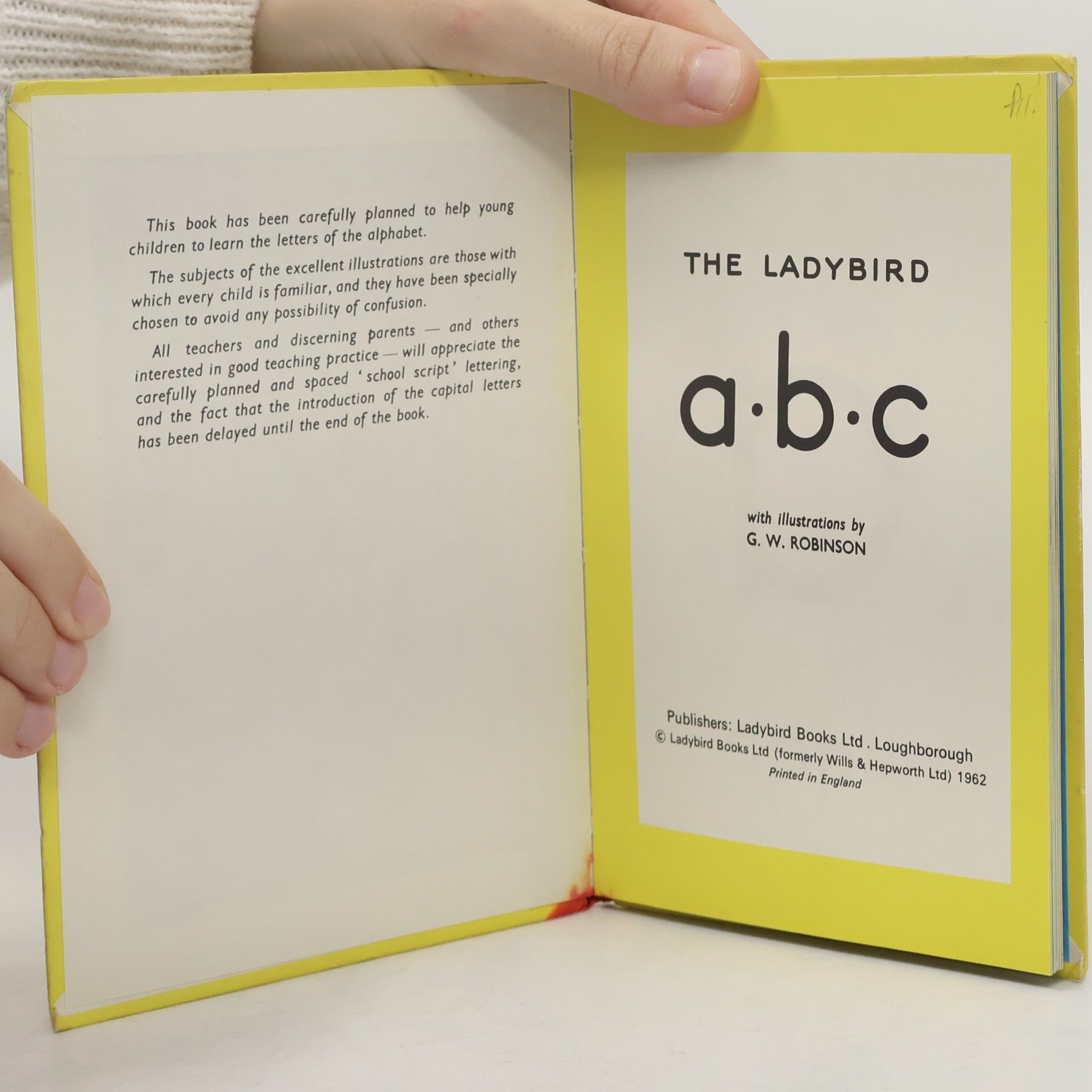G. W. S. Robinson The Ladybird a·b·c