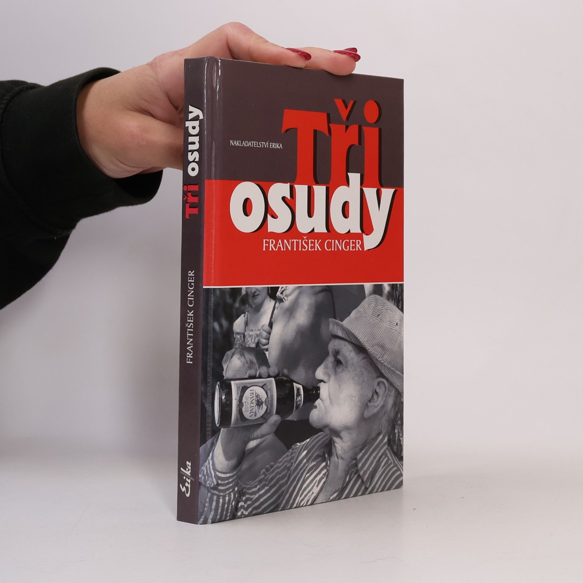 Tři osudy