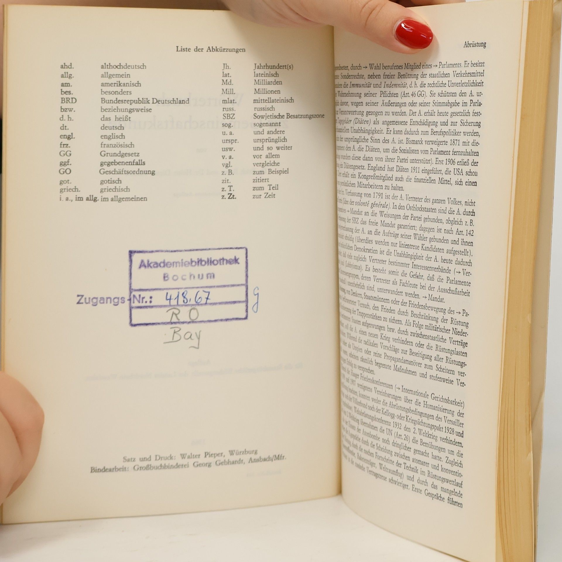 Erich Bayer Wörterbuch zur Gemeinschaftskunde