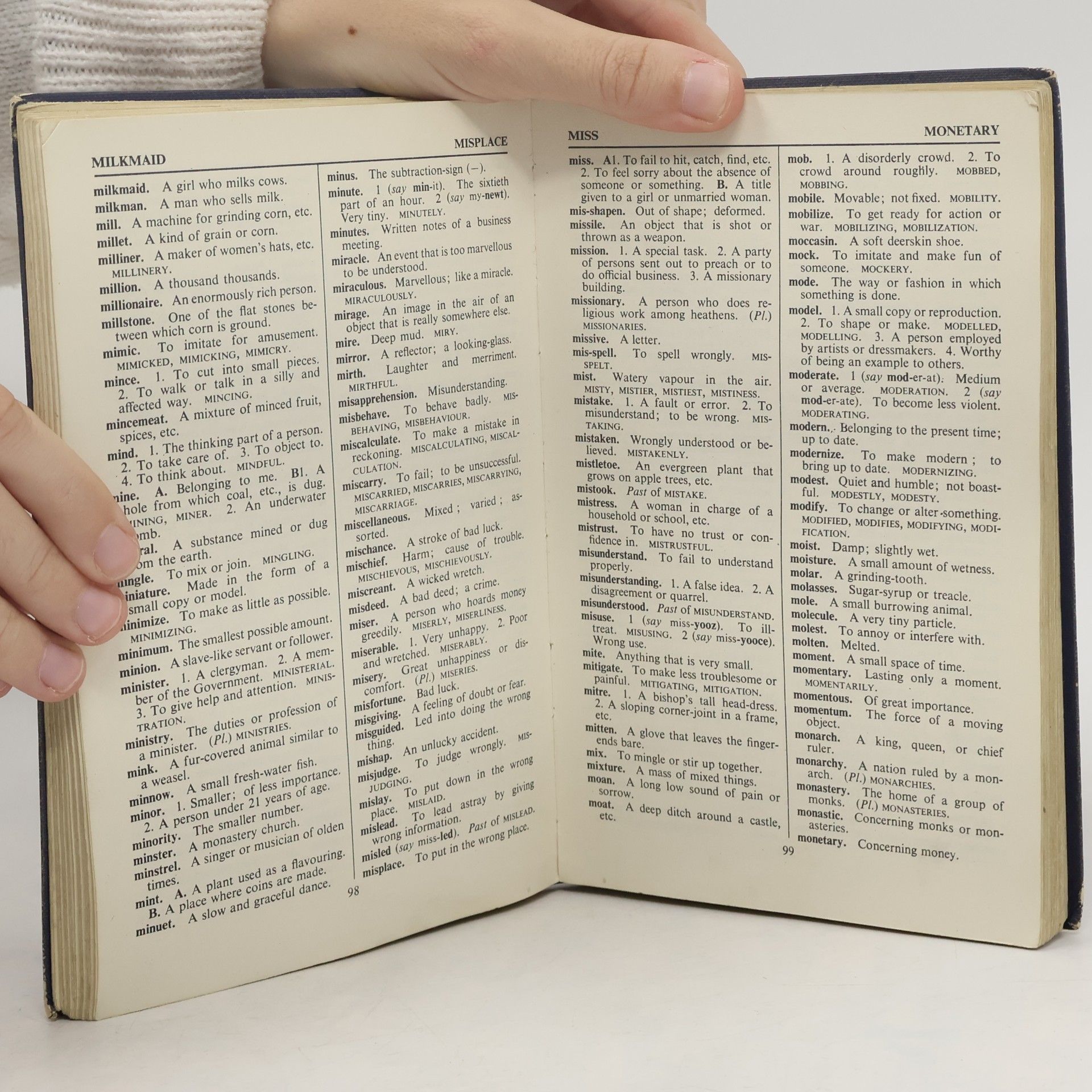 Walter D. Wright A FIRST DICTIONARY