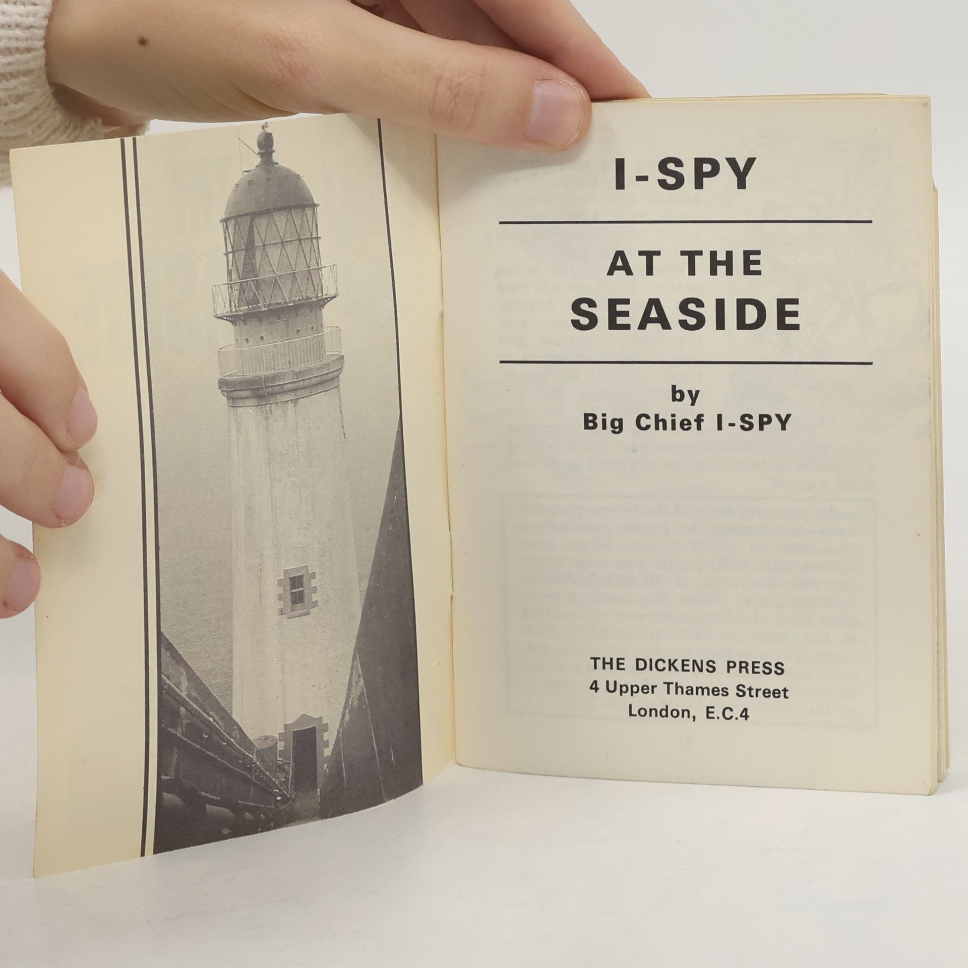 Big Chief I-Spy At the Seaside