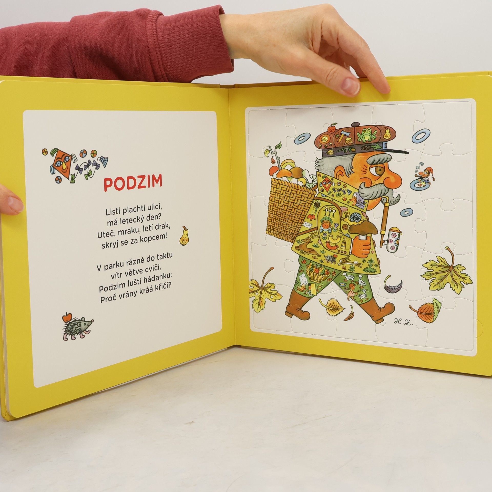 Helena Zmatlíková Od jara do zimy: puzzle, omalovánky, kvízy