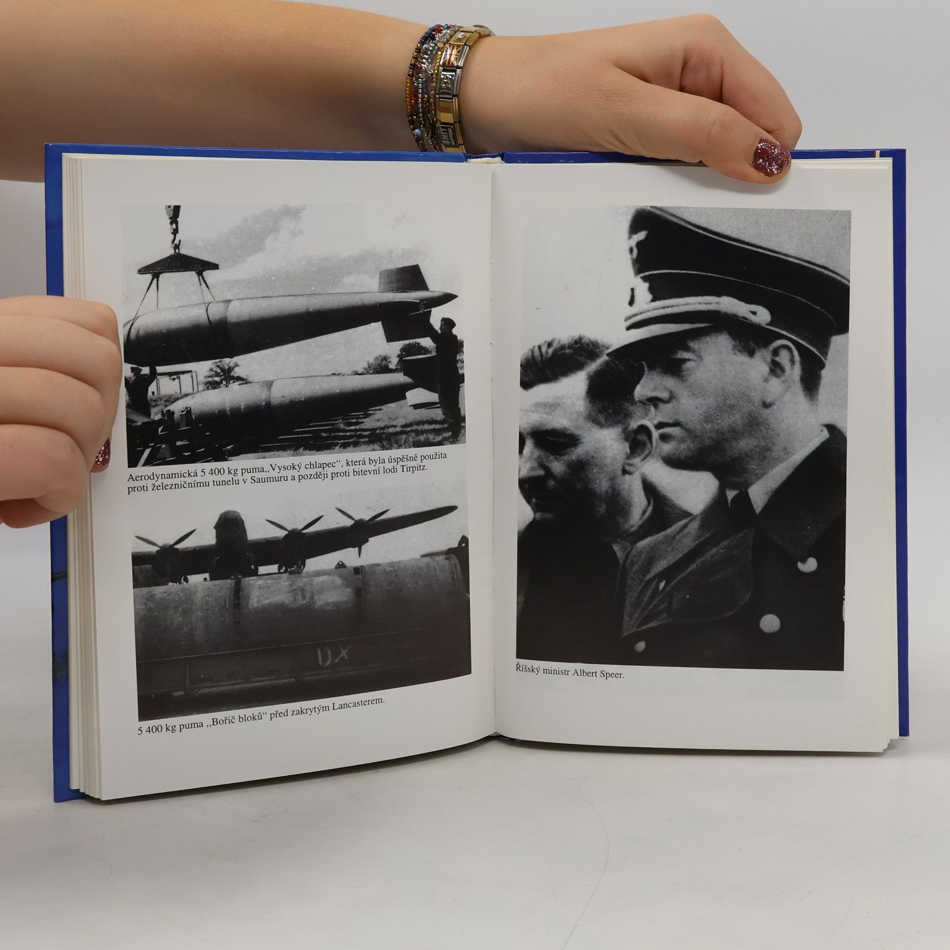 D. B. Douglas B. Tubbs Bombardér Lancaster