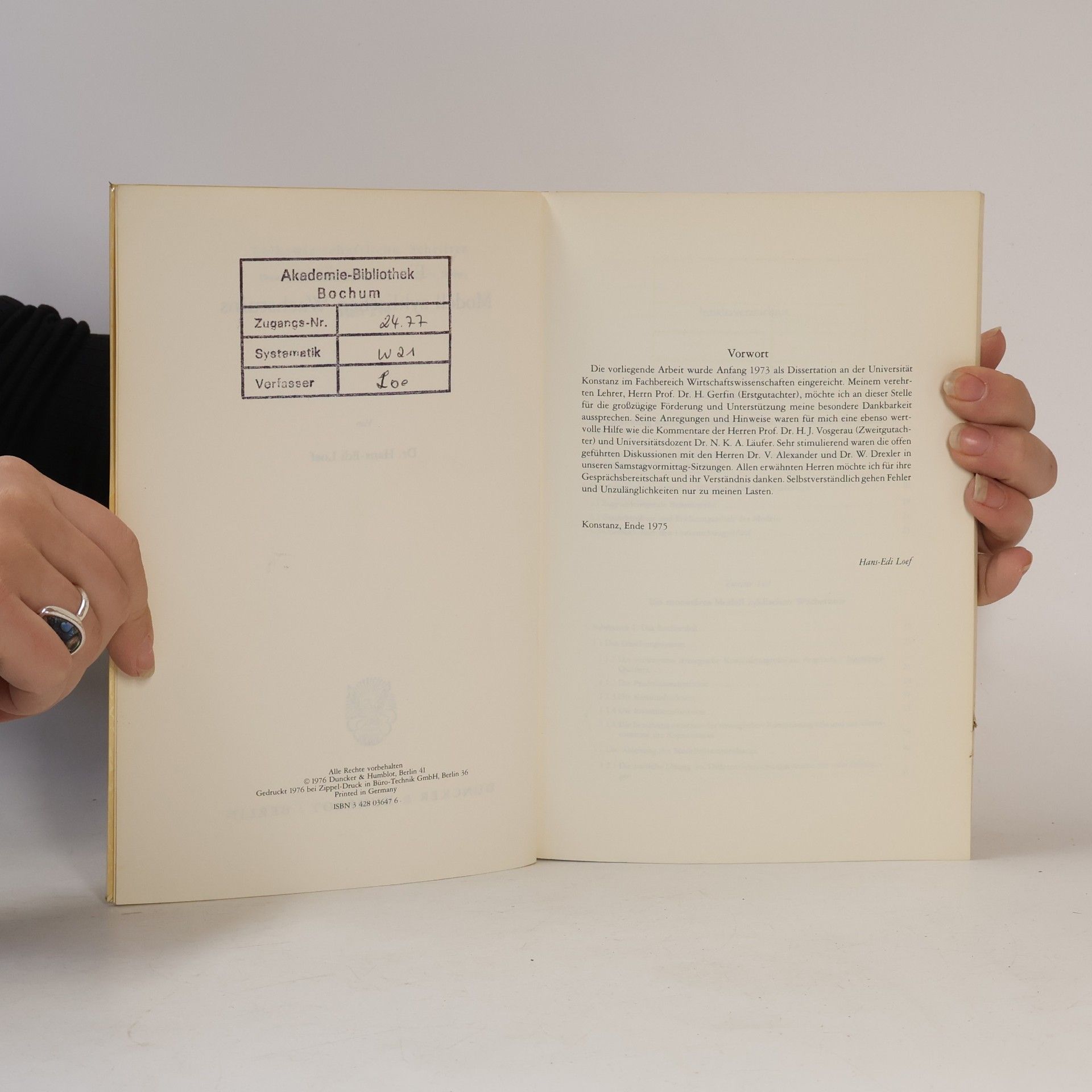 Hans-Edi Loef Volkswirtschaftliche Schriften - 253: Ein monetäres Modell zyklischen Wachstums